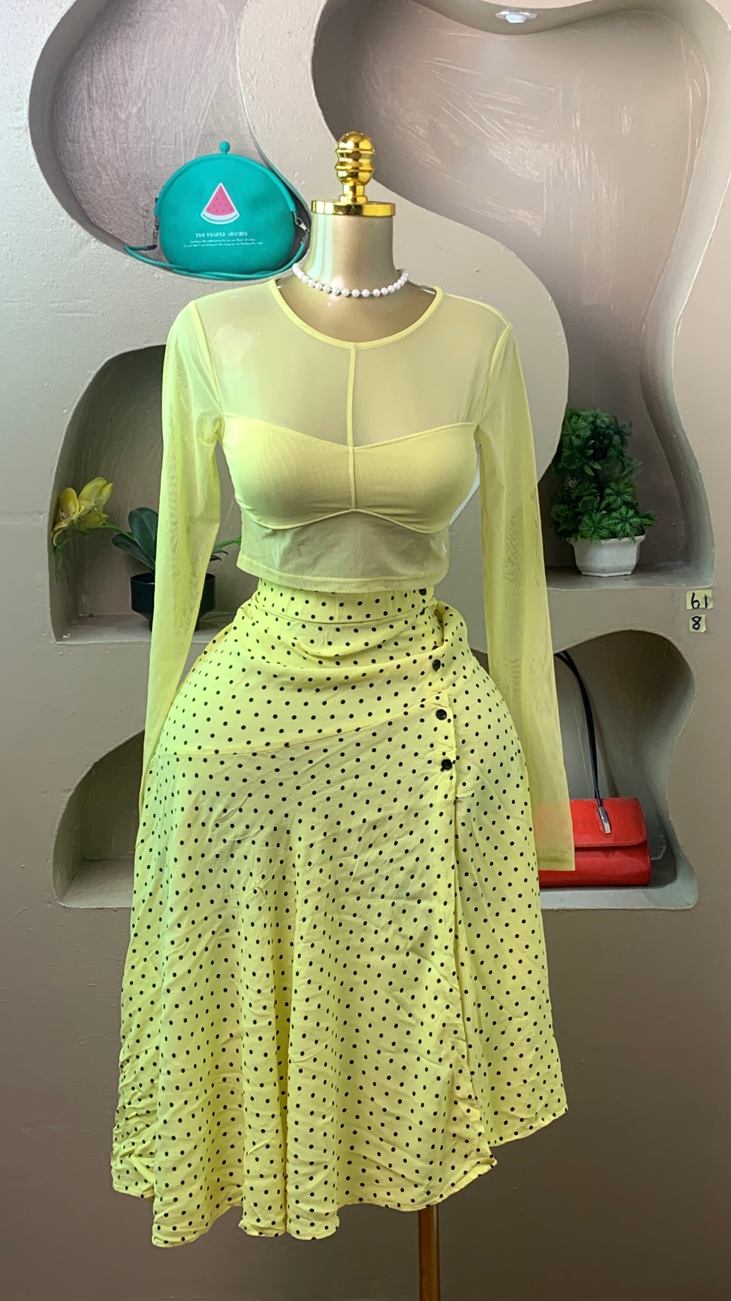 SIZE8 YX61a (top only)