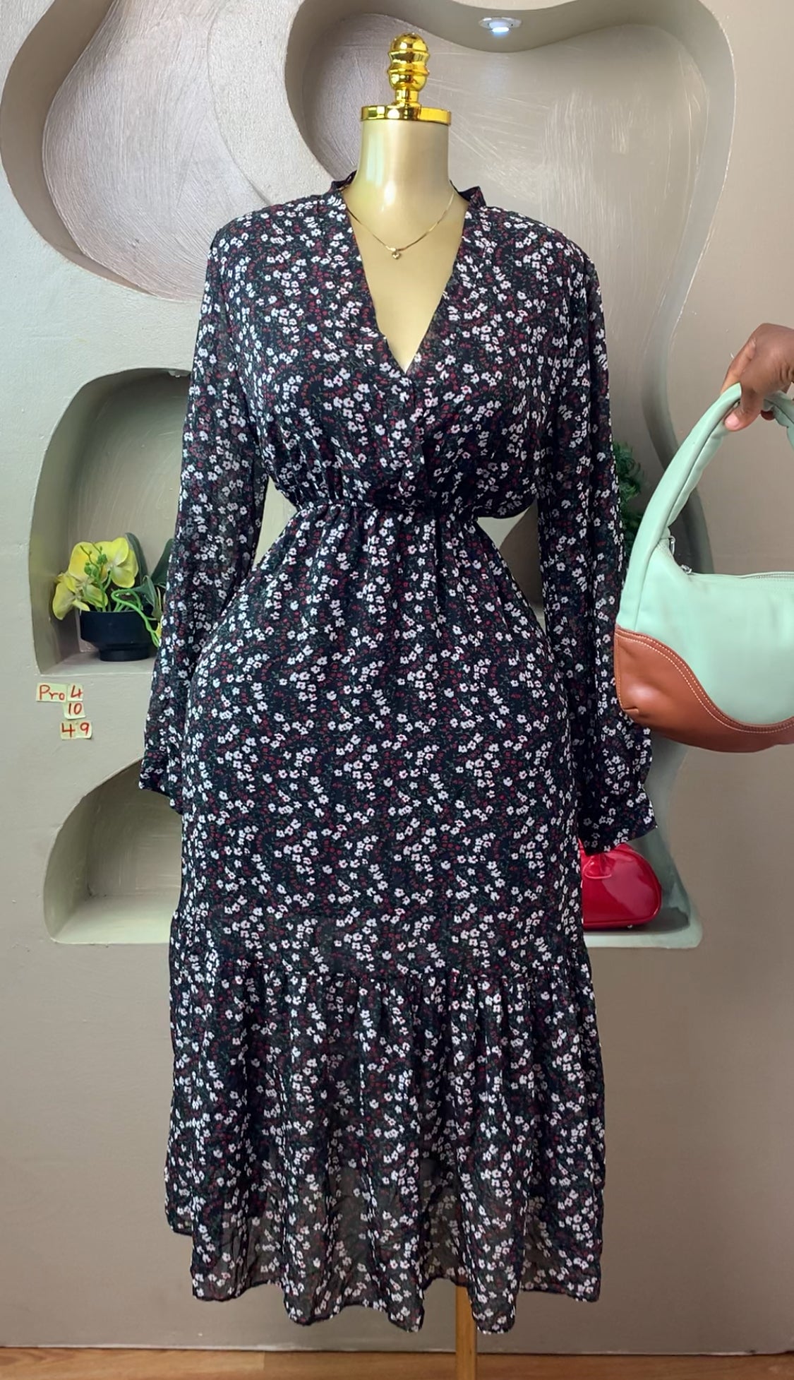 PRO4 SIZE10 Floral DRESS Length49