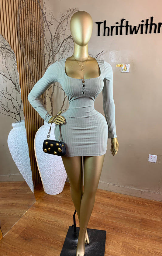BOLU4 SIZE6 Length32 dress