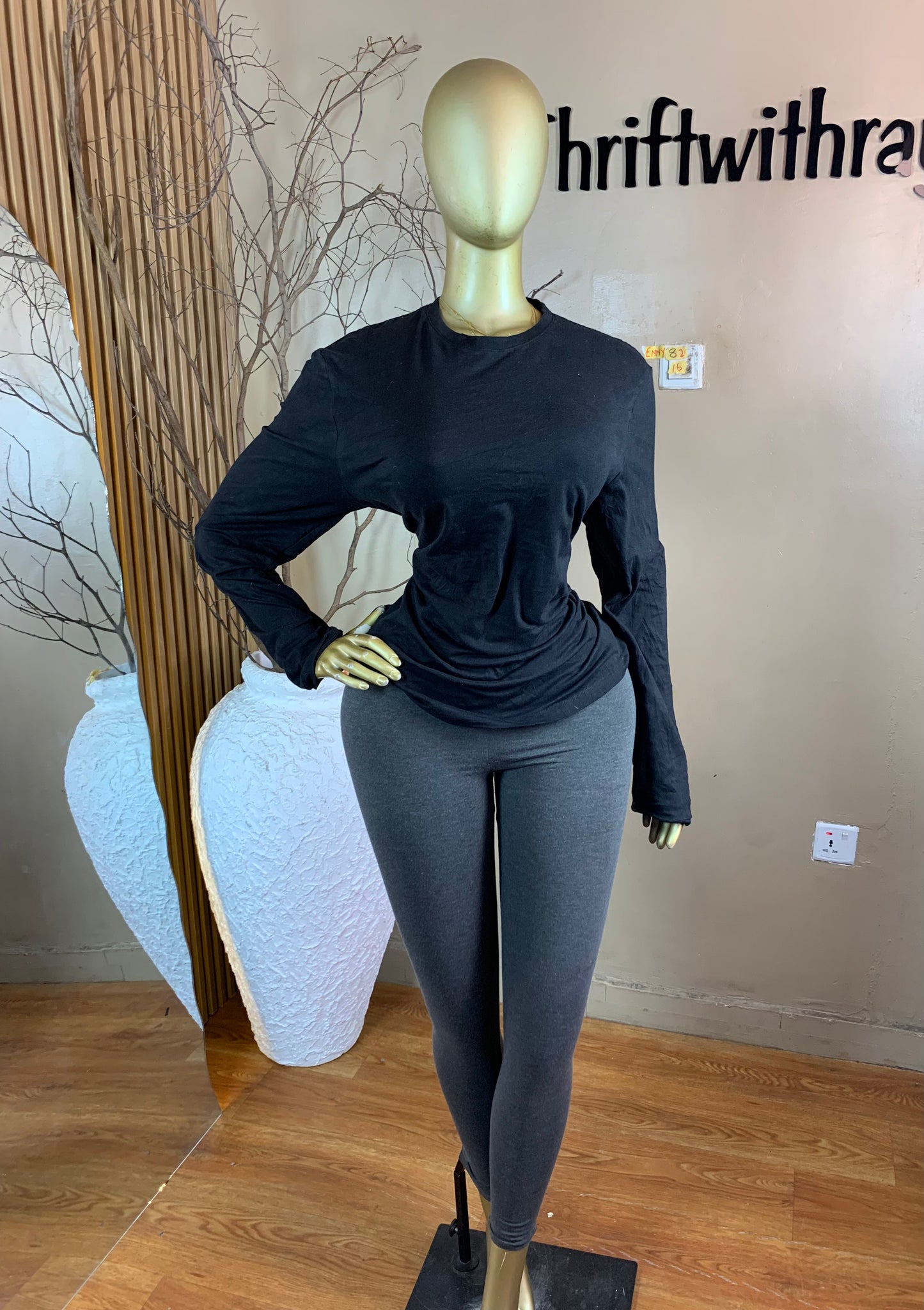 ENNY82 SIZE16(Top only)
