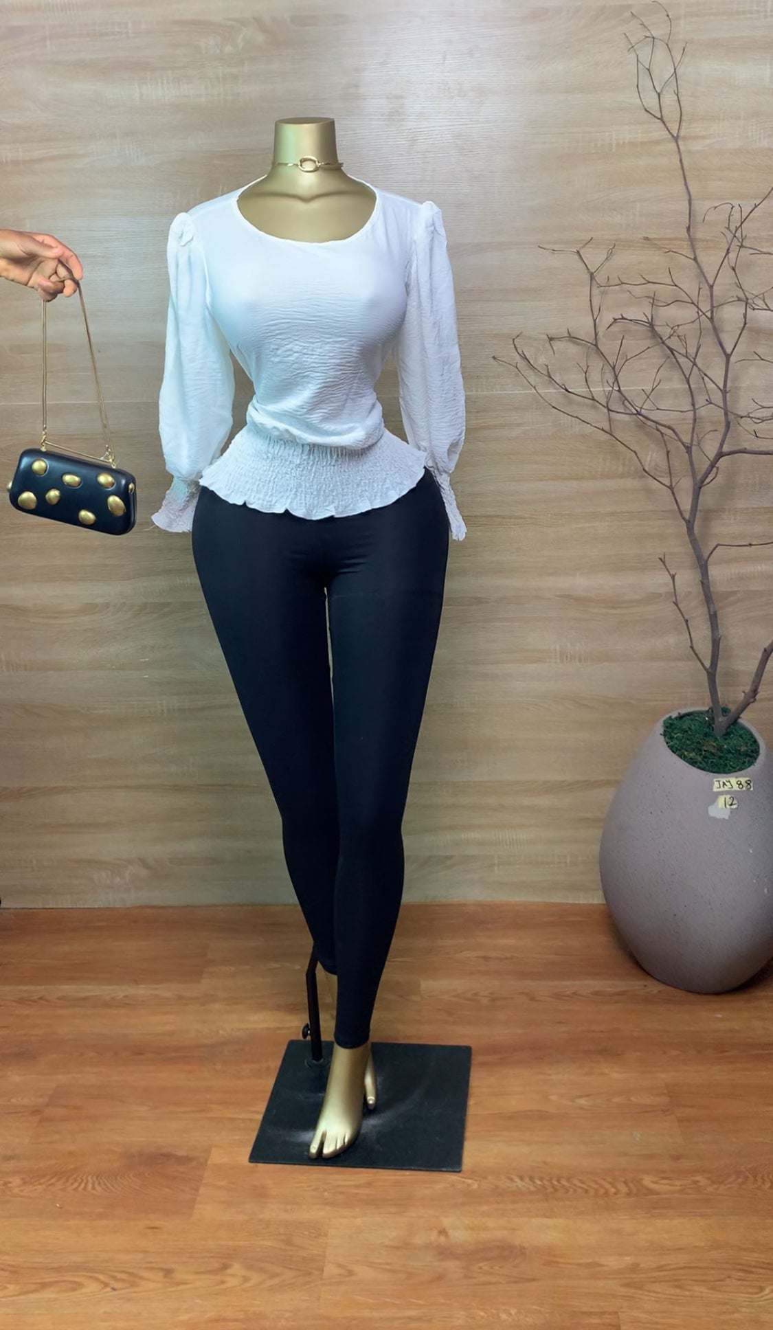 SIZE12 JAY88 White Top