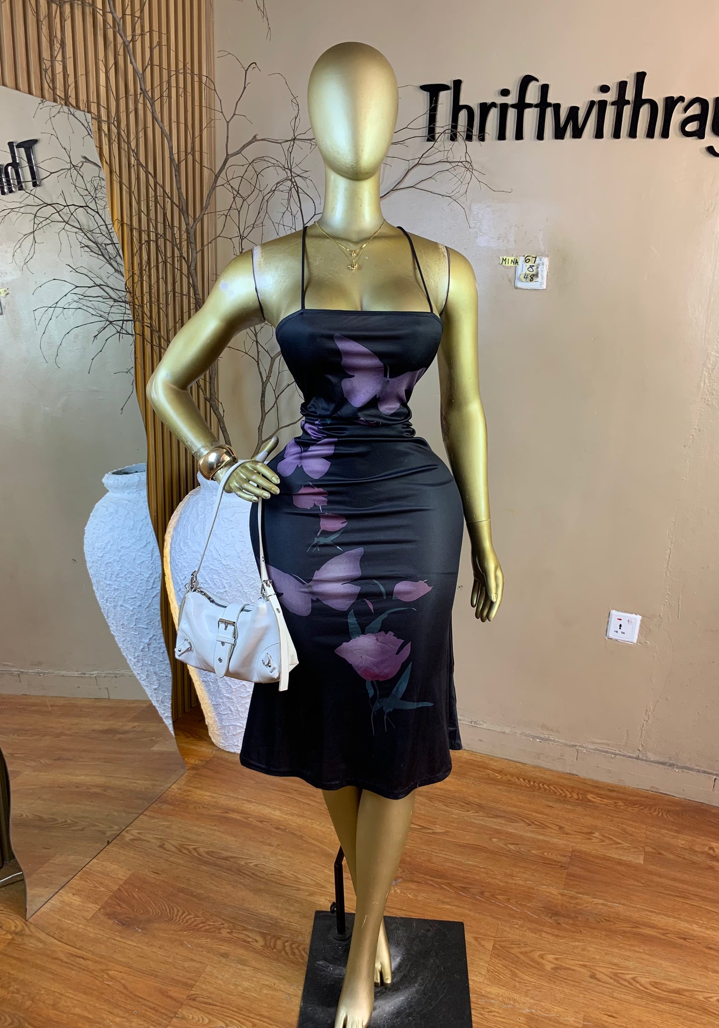MINA67 SIZE8 Length48 dress