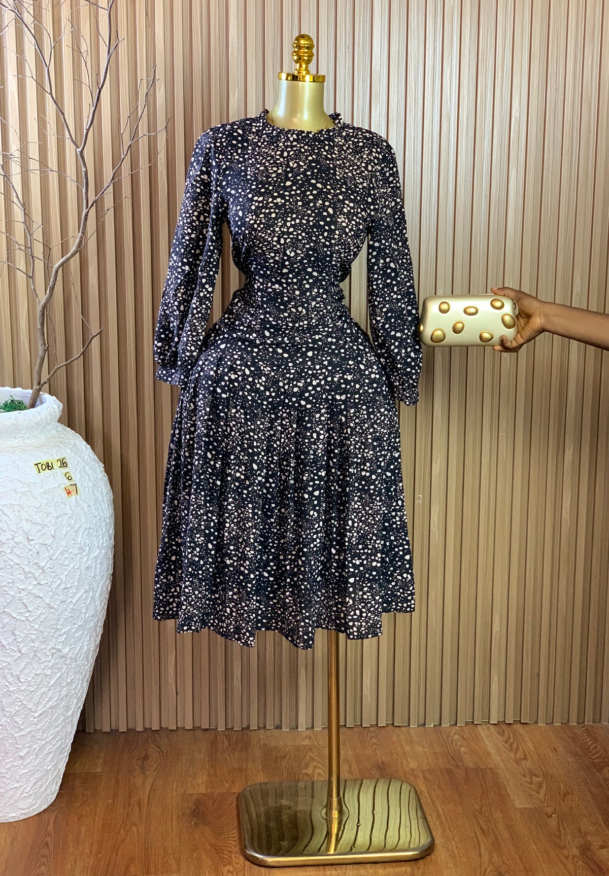 TOBI26 SIZE6 Length47 dress