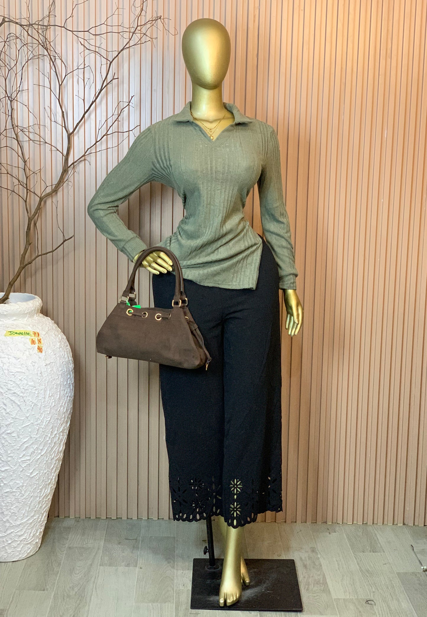 joedelle71 size18 Length40 Brand new pant only