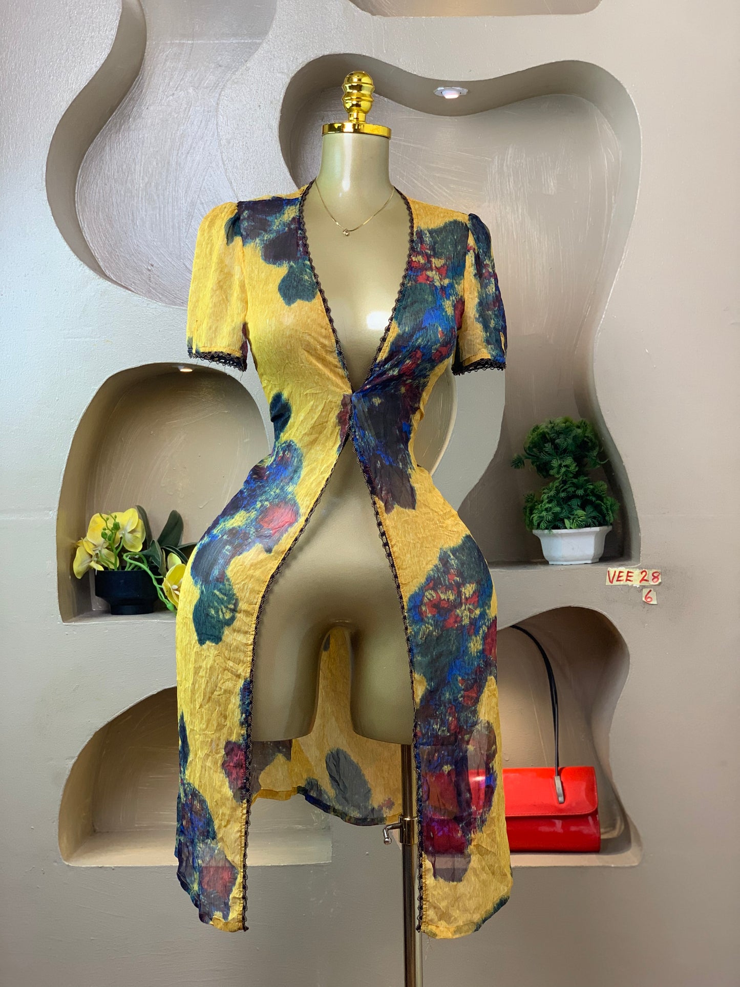 VEE28 SIZE6