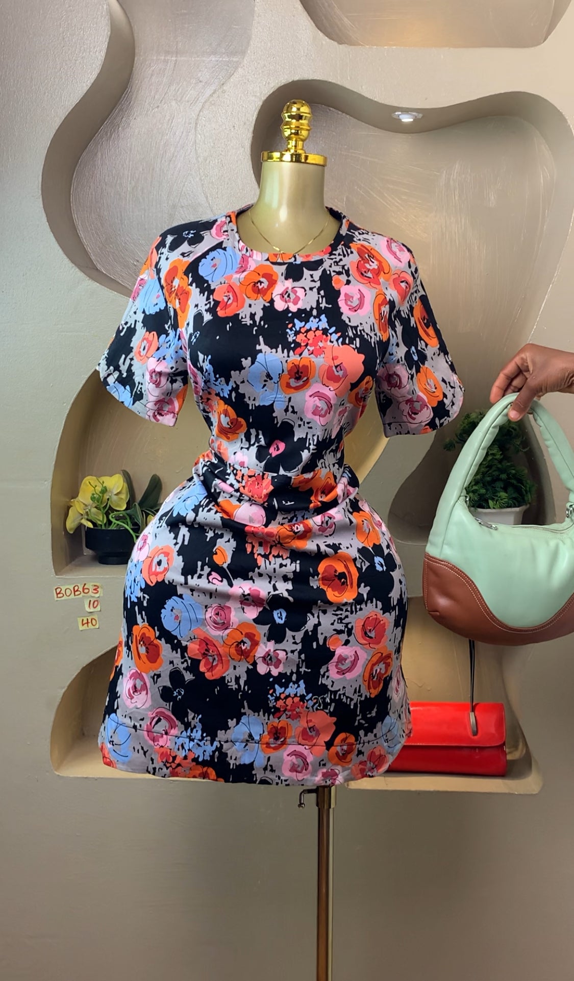 BOB63 SIZE10 Floral DRESS Length40