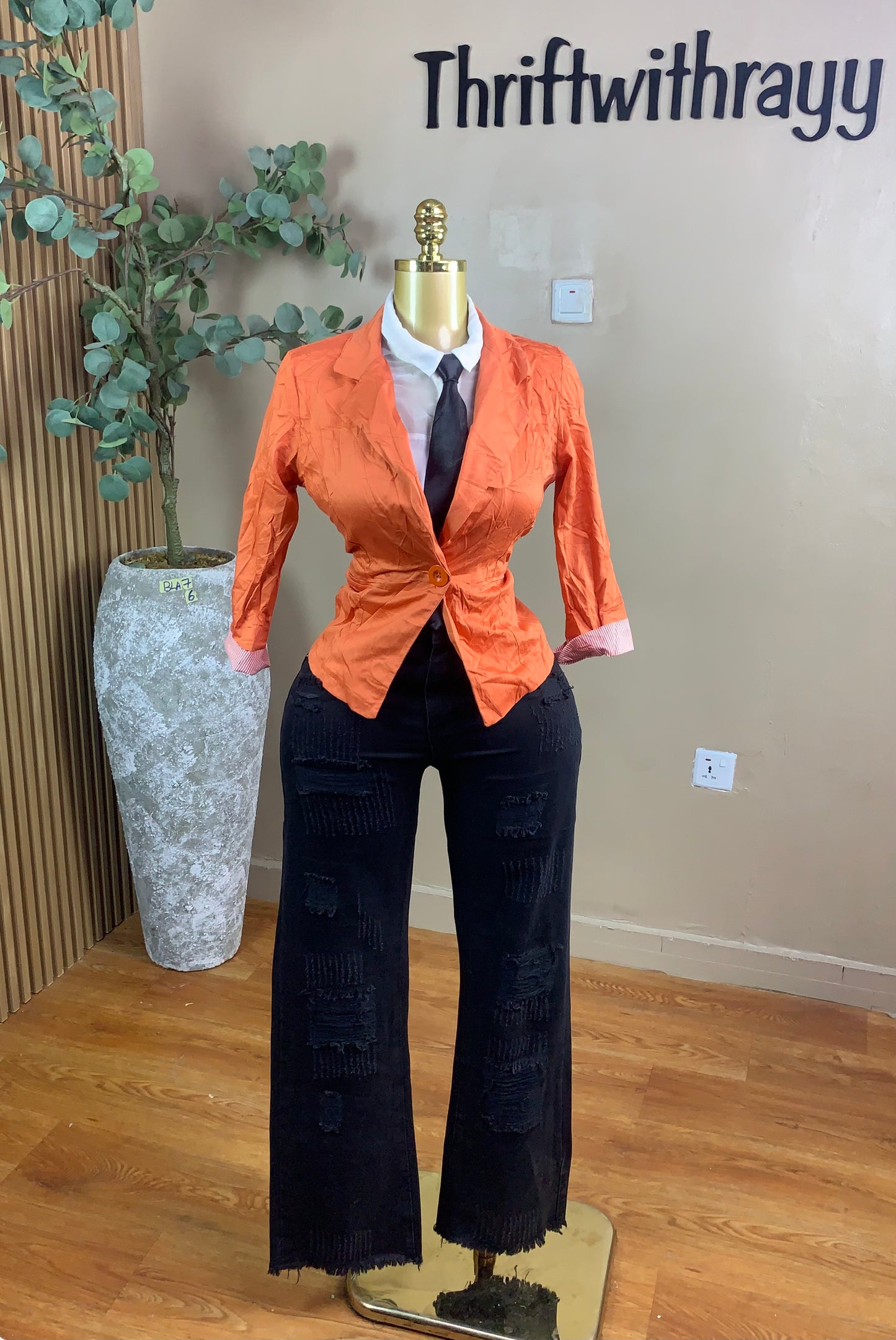 SIZE6 BLA7(Blazer only)(Little s stain)