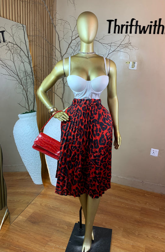 SIZE10 MSH34 RED&BLACK SKIRT ONLY Length30