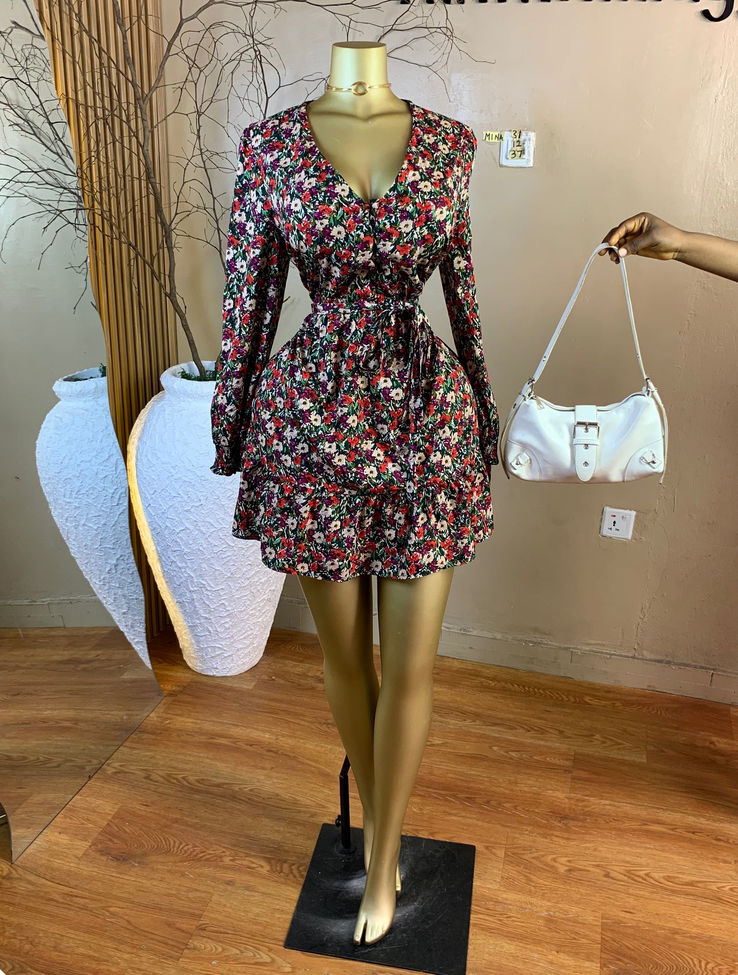 MINA31 SIZE12 Length37 floral dress
