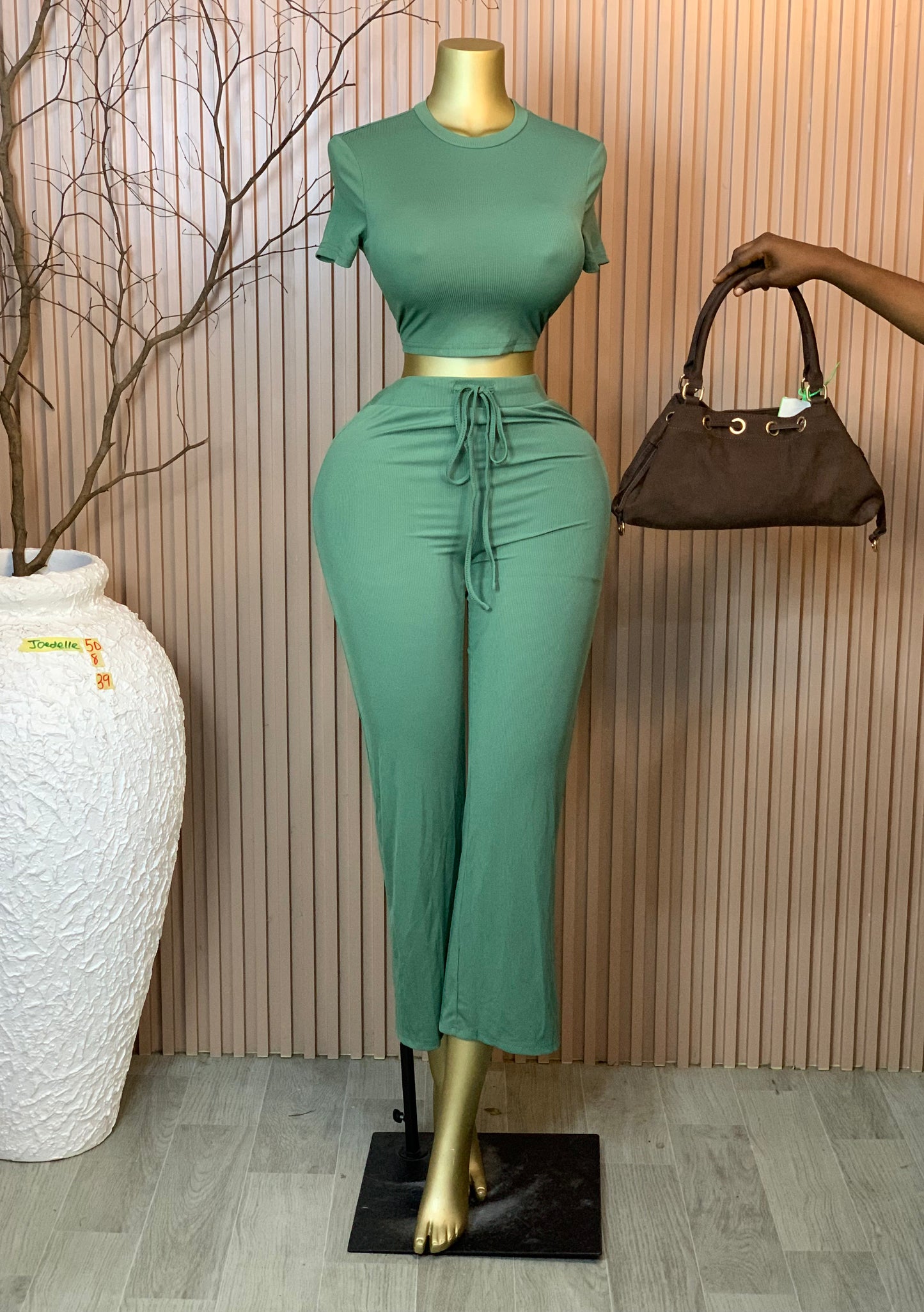 Joedelle50 size8 Length39 Brand new two piece set