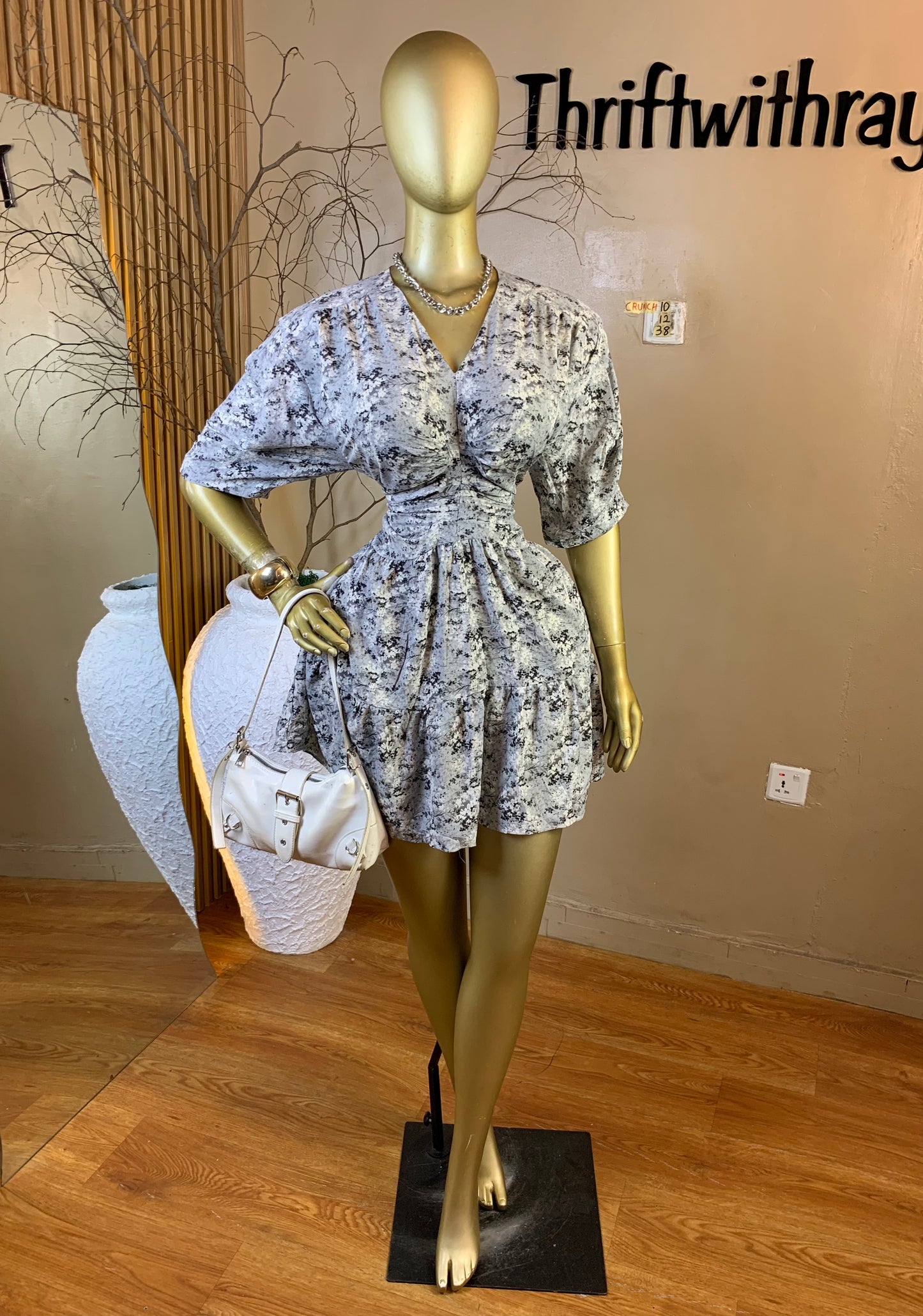 CRUNCH10 SIZE12 Length38 chiffon dress