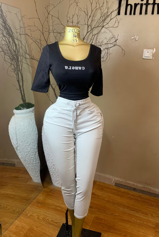 SIZE14 ZO22 Length37 (Pant only)