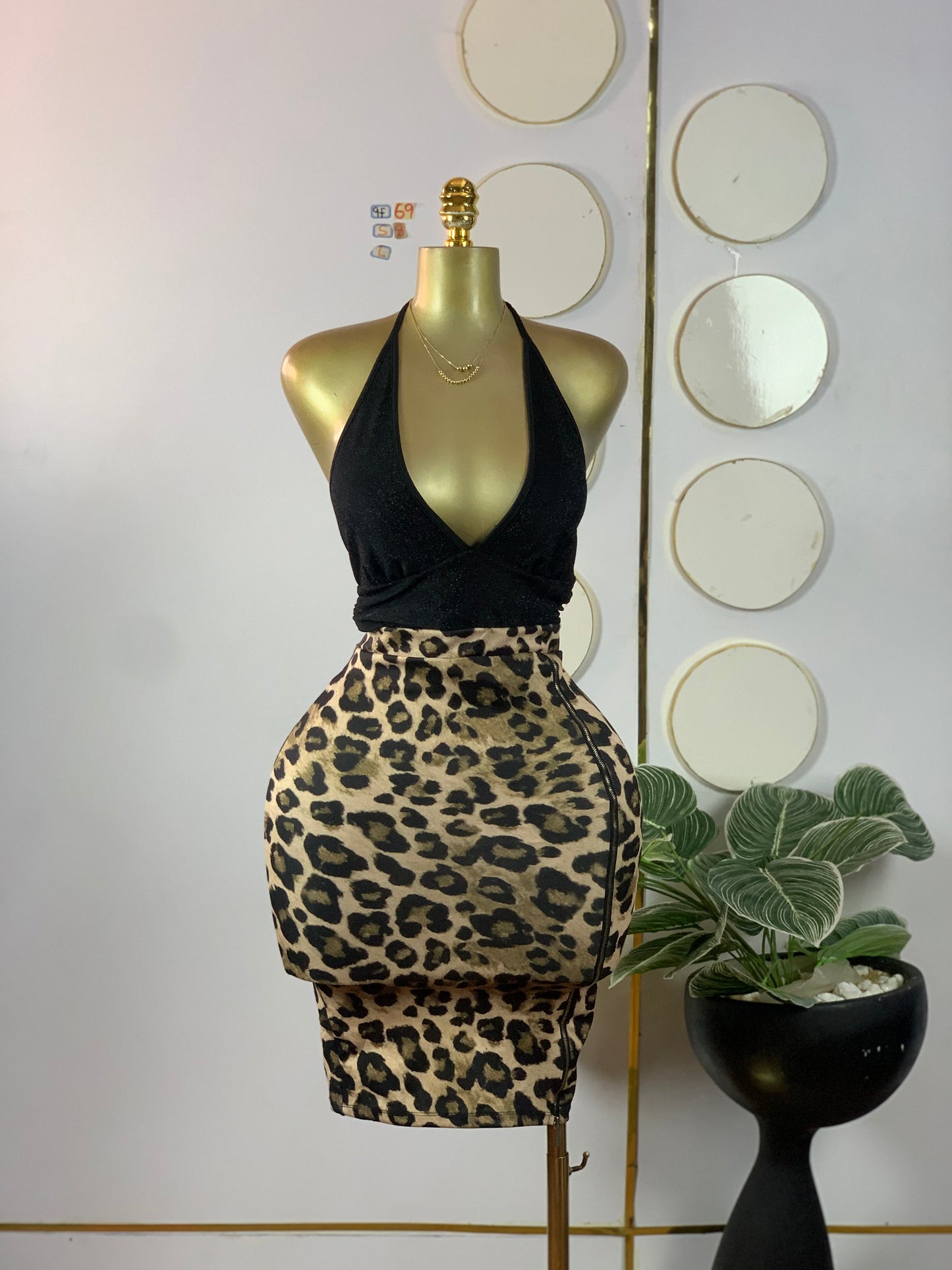 SIZE8 9F69B (Skirt only)