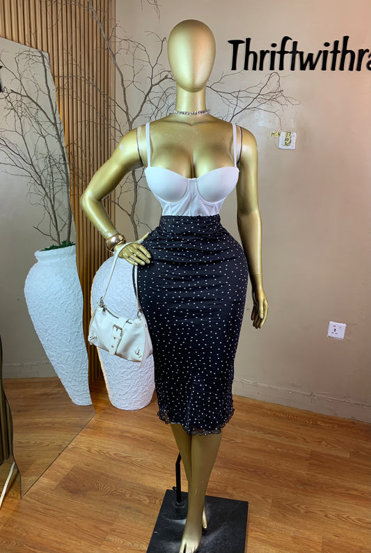SIZE10/12 MSH37 POLKA DOT MESH SKIRT Length30
