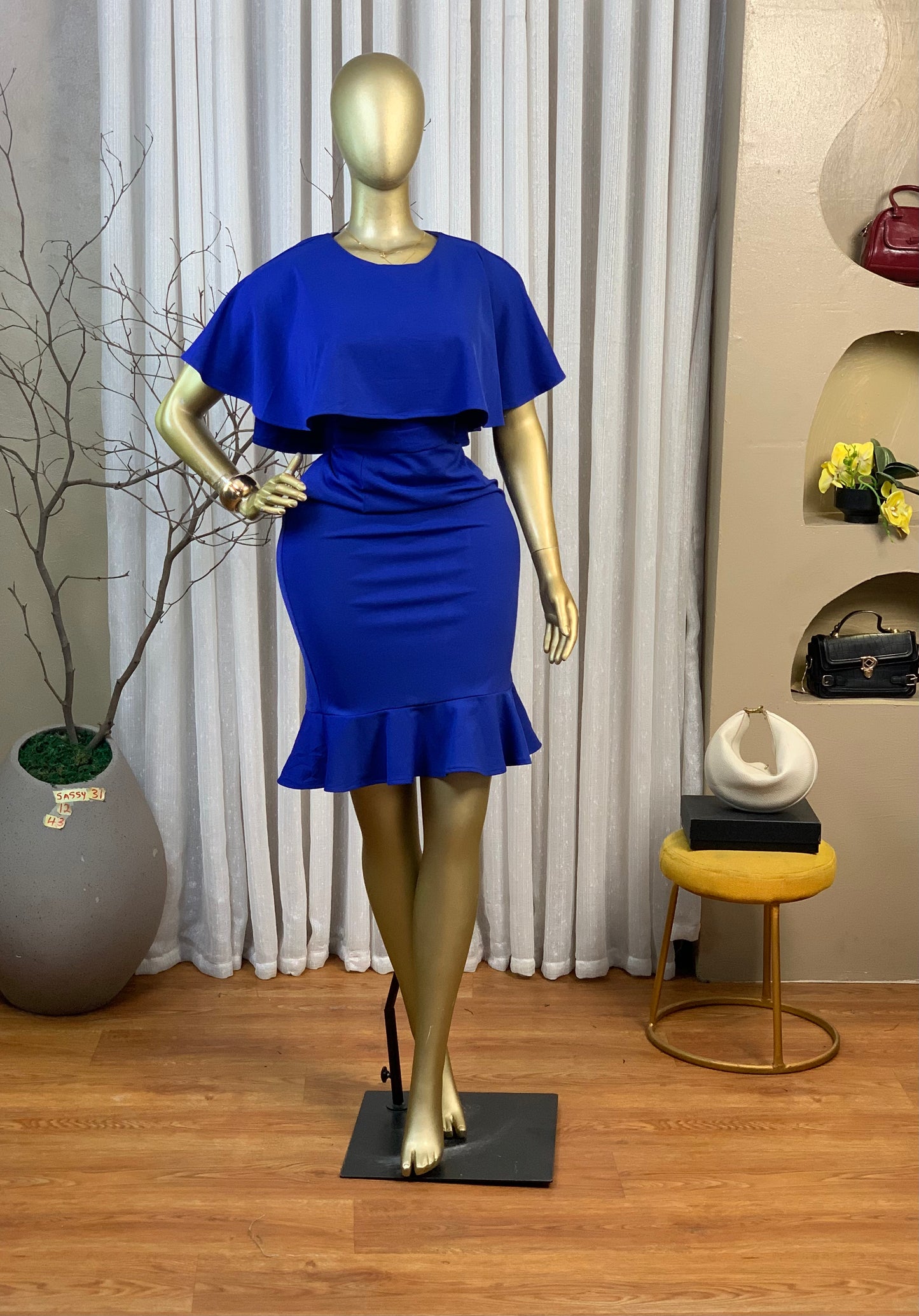 SASSY31 SIZE12 CORPORATE DRESS Length43