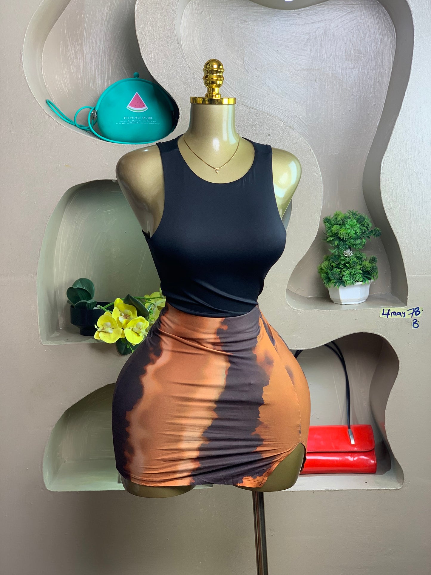 SIZE8 4MAY78b (skirt only)
