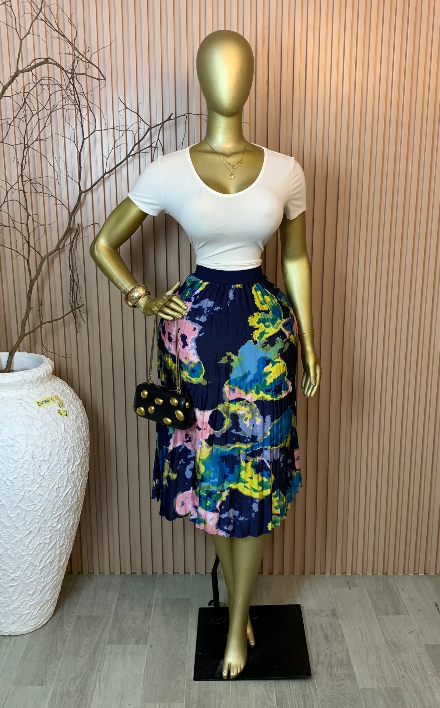 DEBBY11 SIZE12 Length32 skirt only