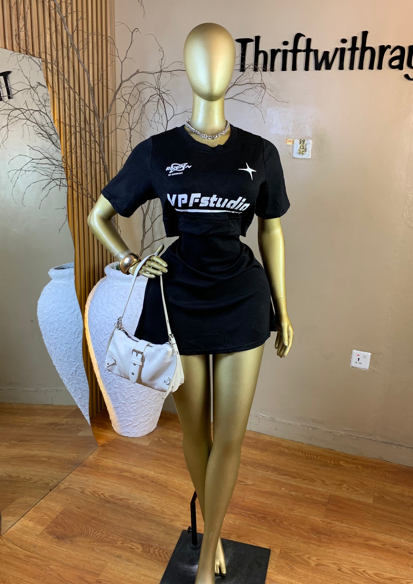 DAMSEL88 SIZE12 Length35 black dress