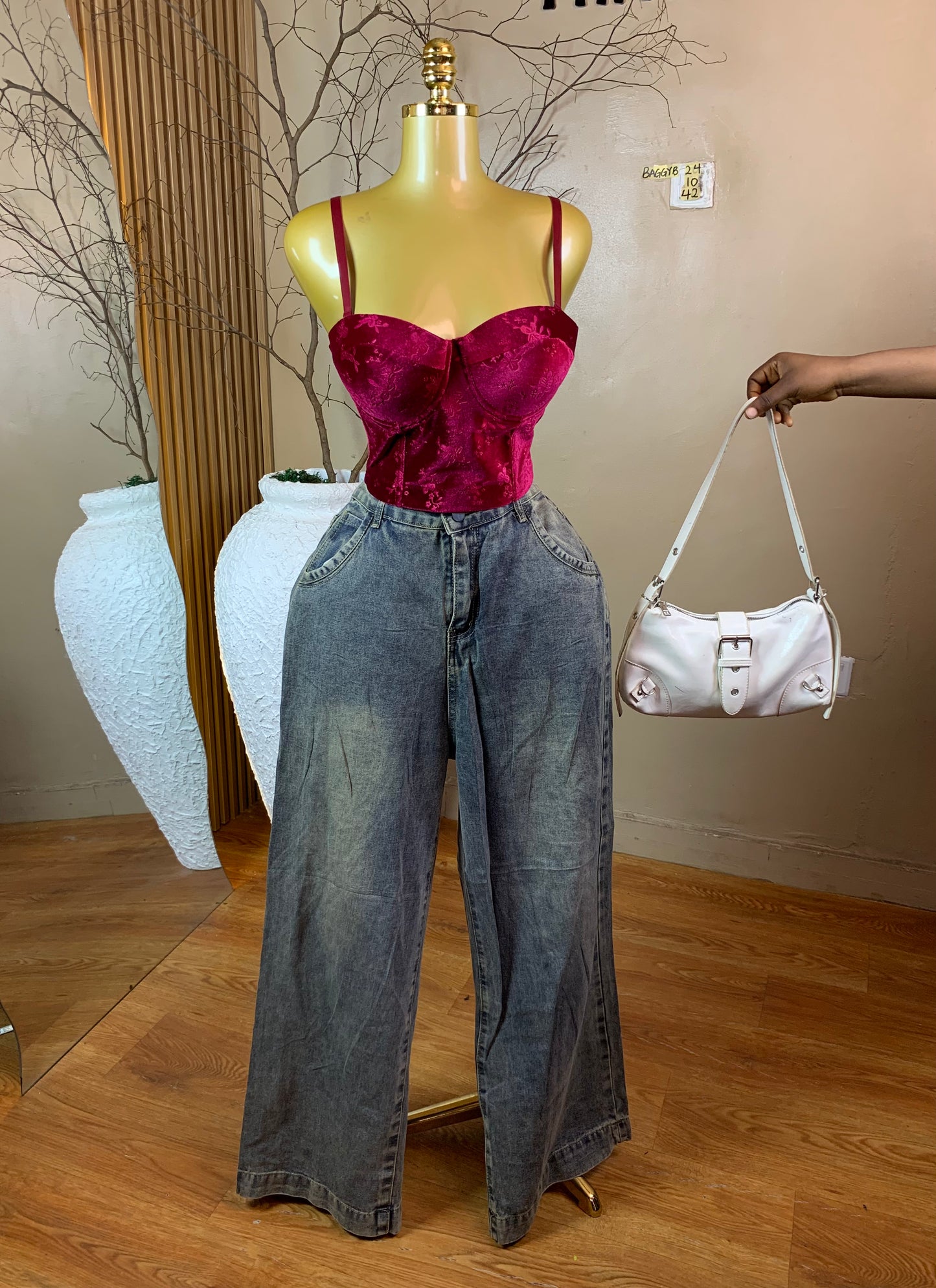 SIZE10 BAGGYB24 Length42 Jean only