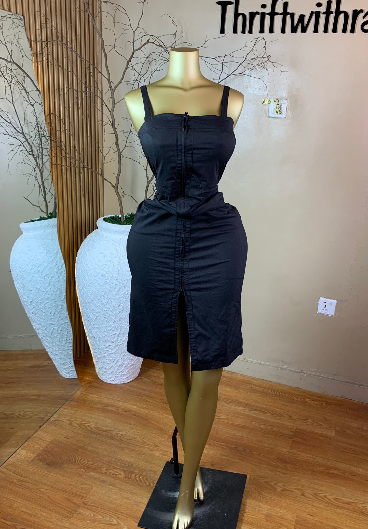 SIZE10 ALO42 BLACK DRESS Length45