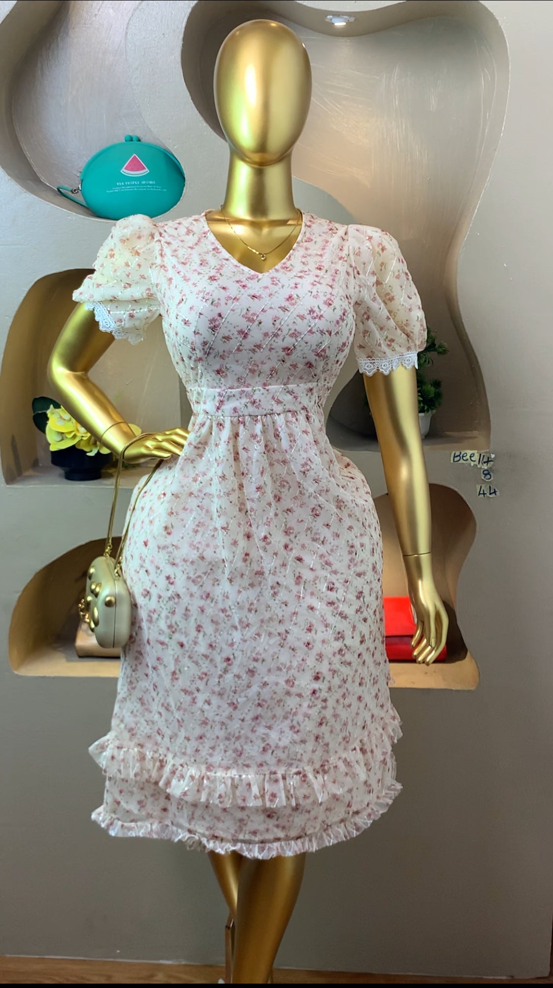 SIZE8 BEE14 Length44 (floral)