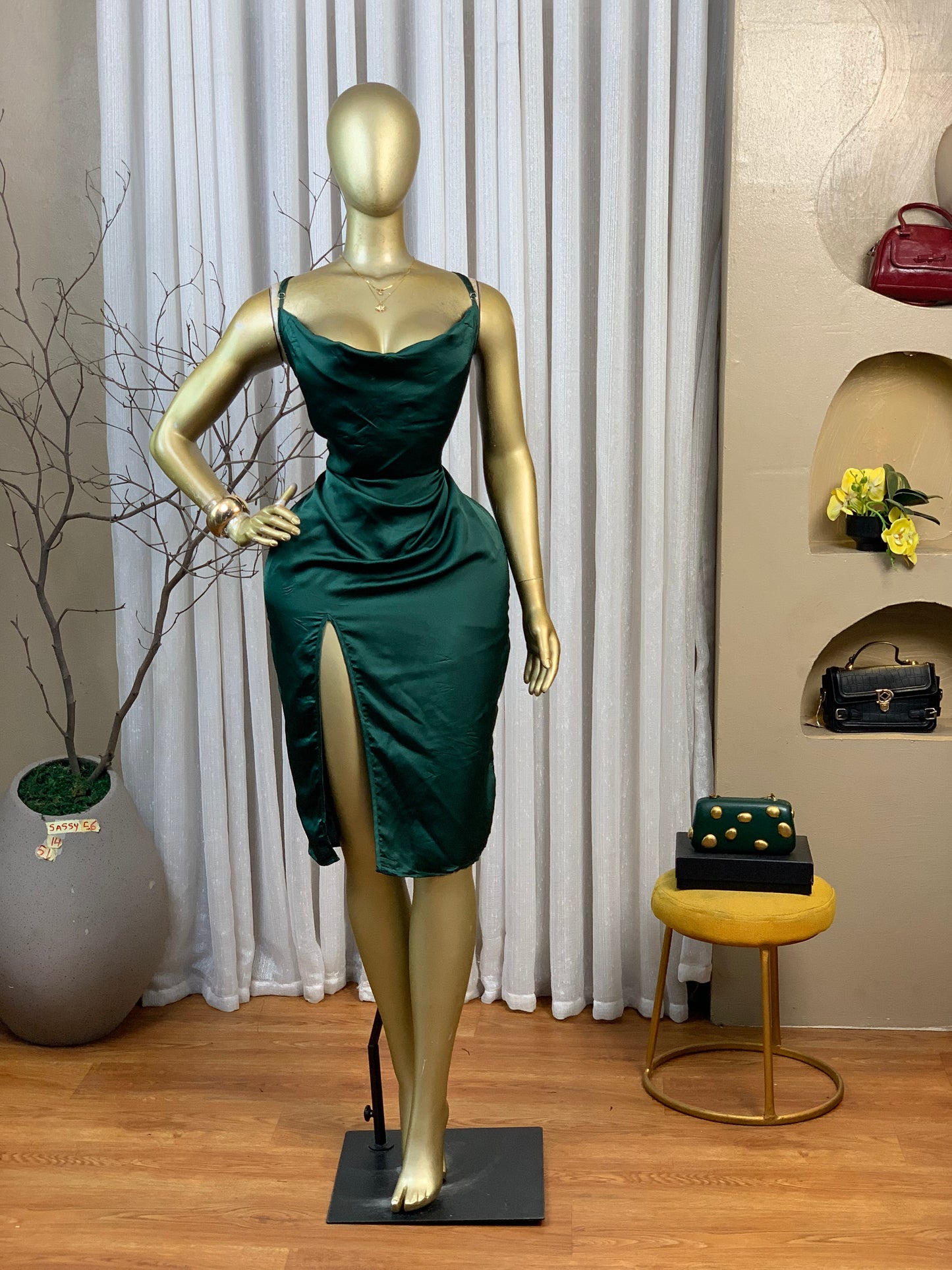 SASSY56 SIZE14 Green DRESS Length51