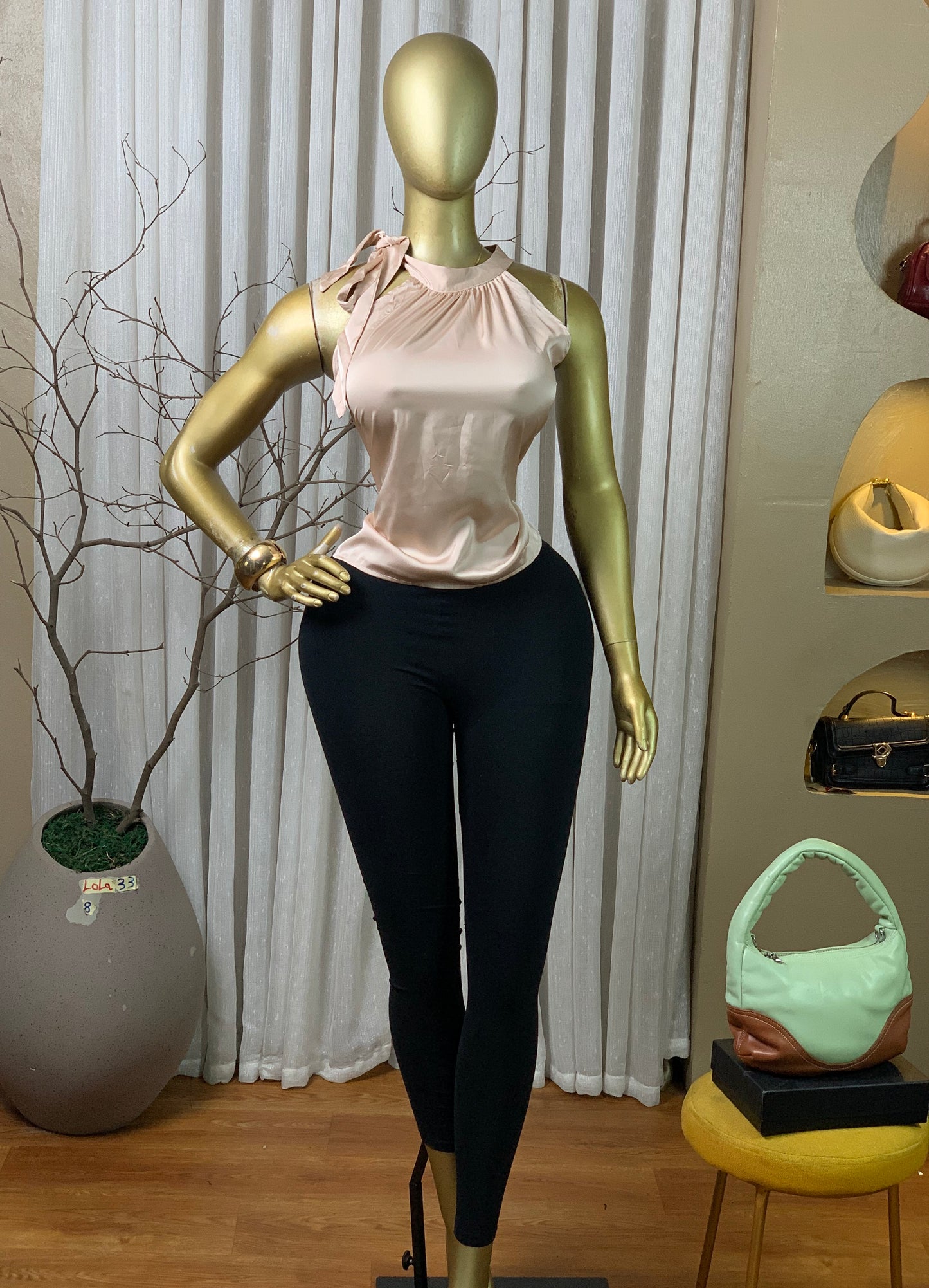LOLA33 SIZE8 silk top
