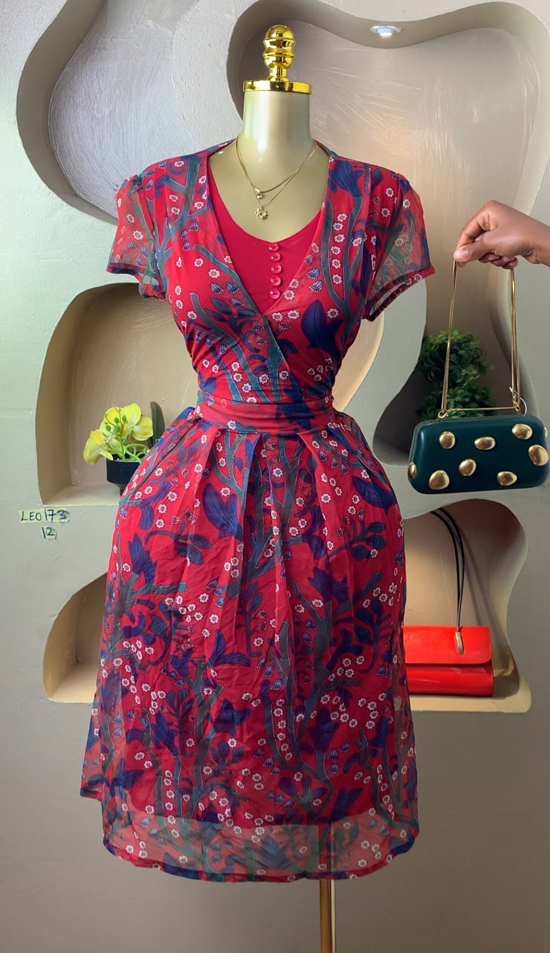 LEO173 FLORAL DRESS SIZE12