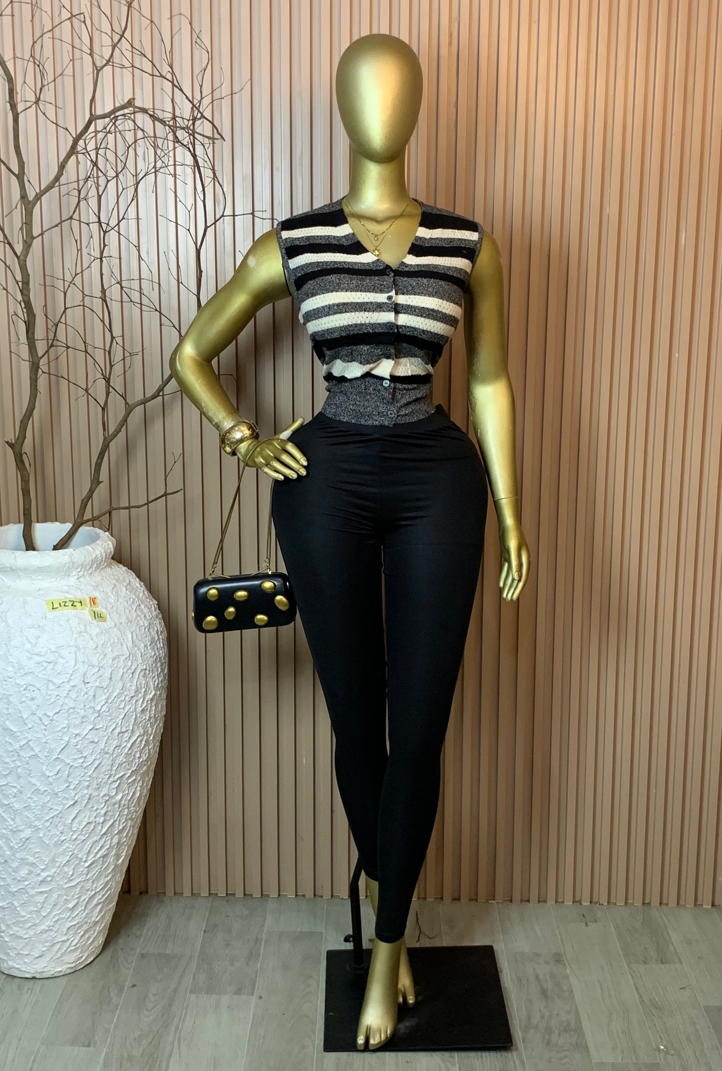 LIZZY18 SIZE14(Knit top)