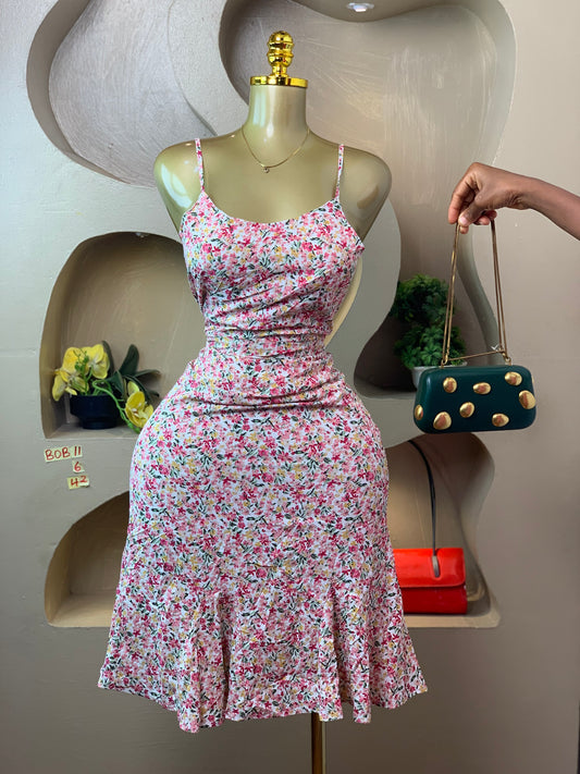 BOB11 SIZE6 DRESS Length42