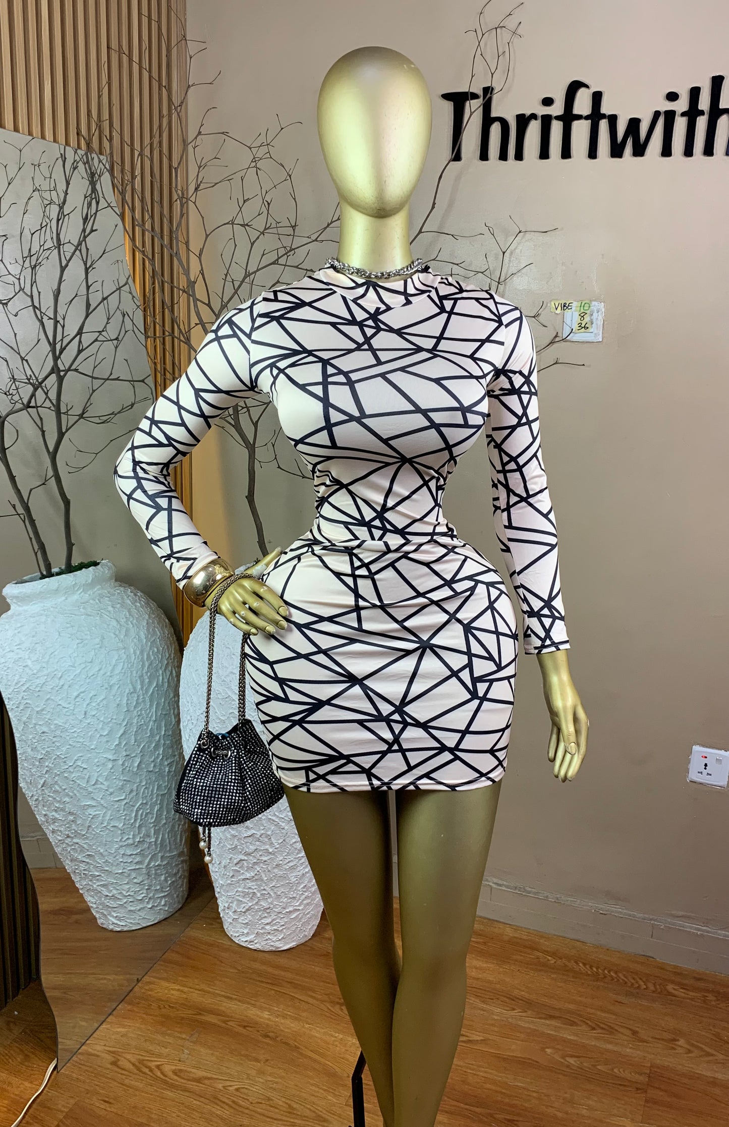 SIZE8 VIBE10 Length36(Little stain)