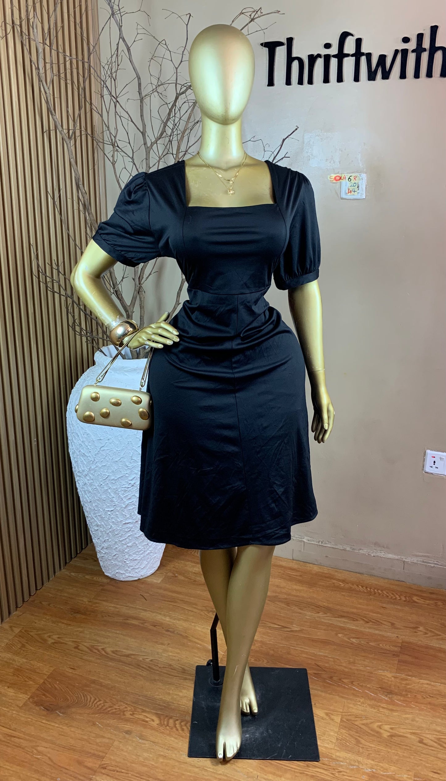 SOLA68 SIZE20 Length44 black corporate dress