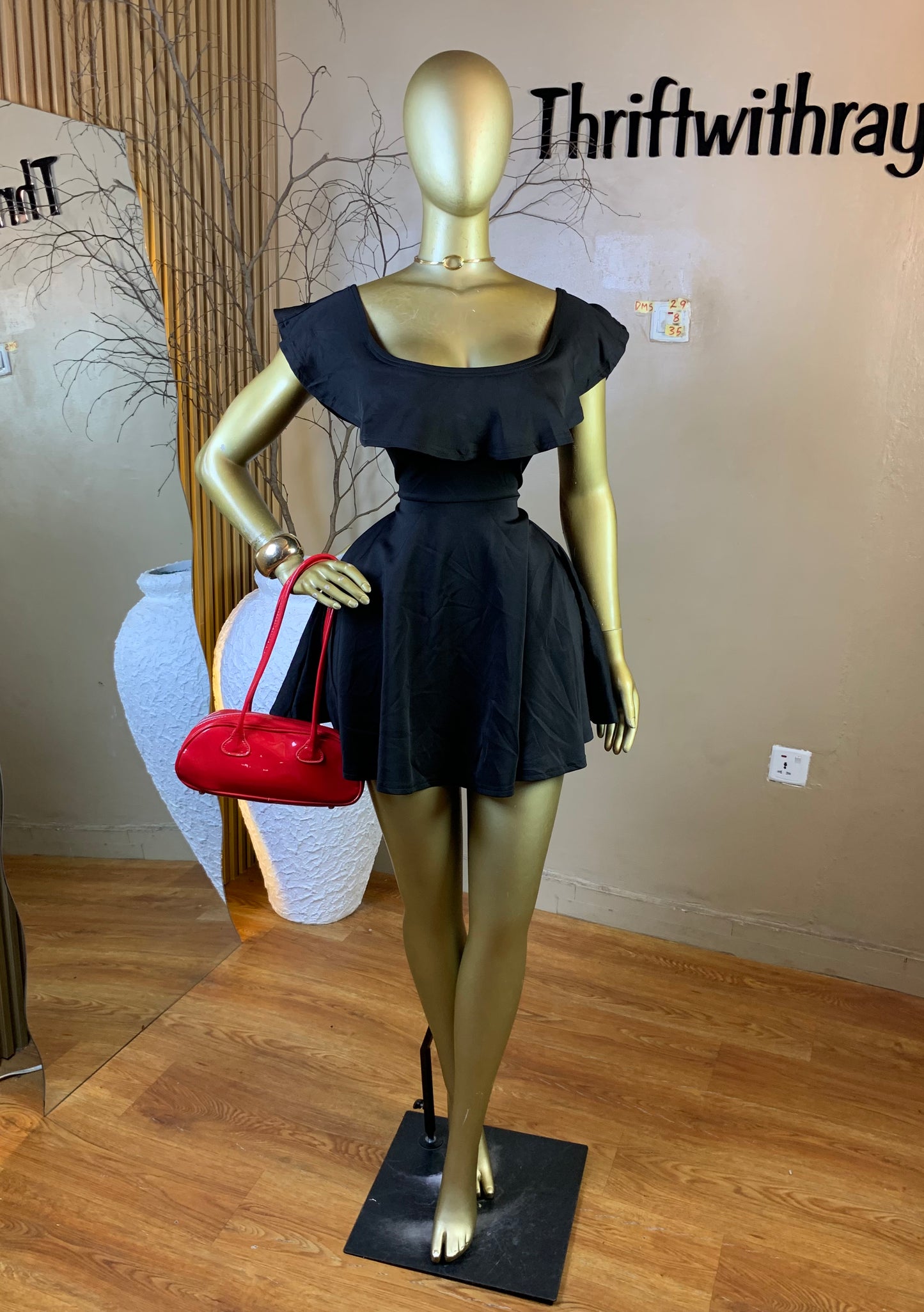 DAMSEL29 SIZE8 Length35 black dress