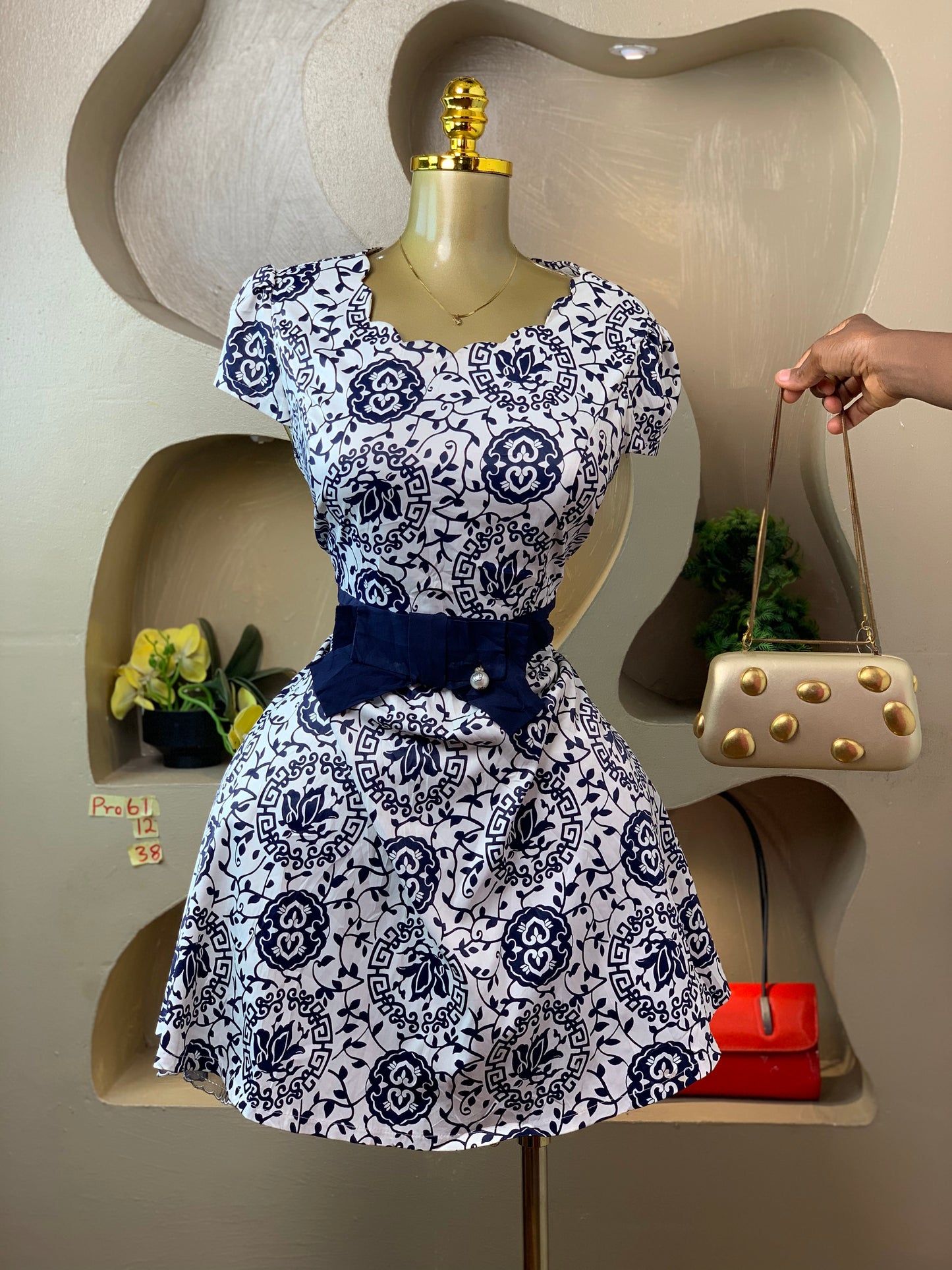 PRO61 SIZE12 DRESS Length38