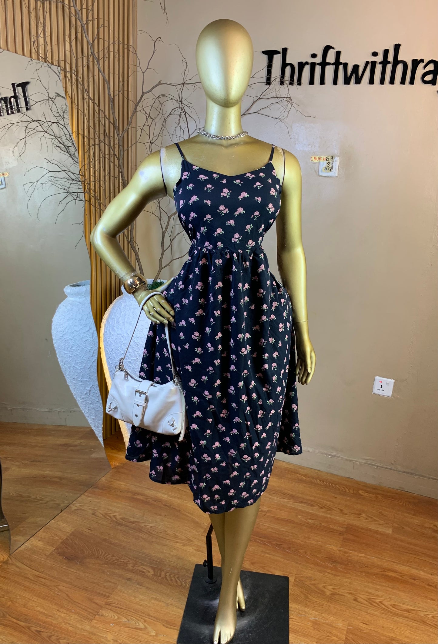 CRUNCH63 SIZE8 Length49 floral dress