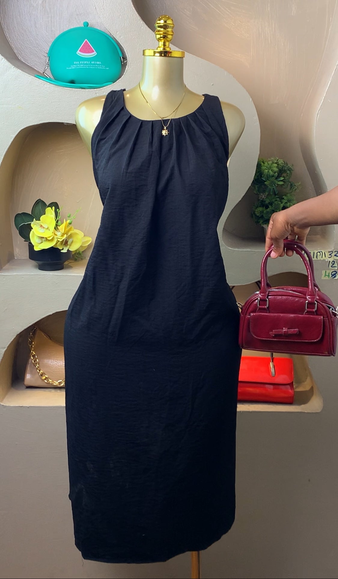 SIZE12 MIMI32 Length48 (black)(free dress)