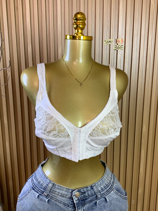 SIMI43 SIZE36E(Bra only)Little stain