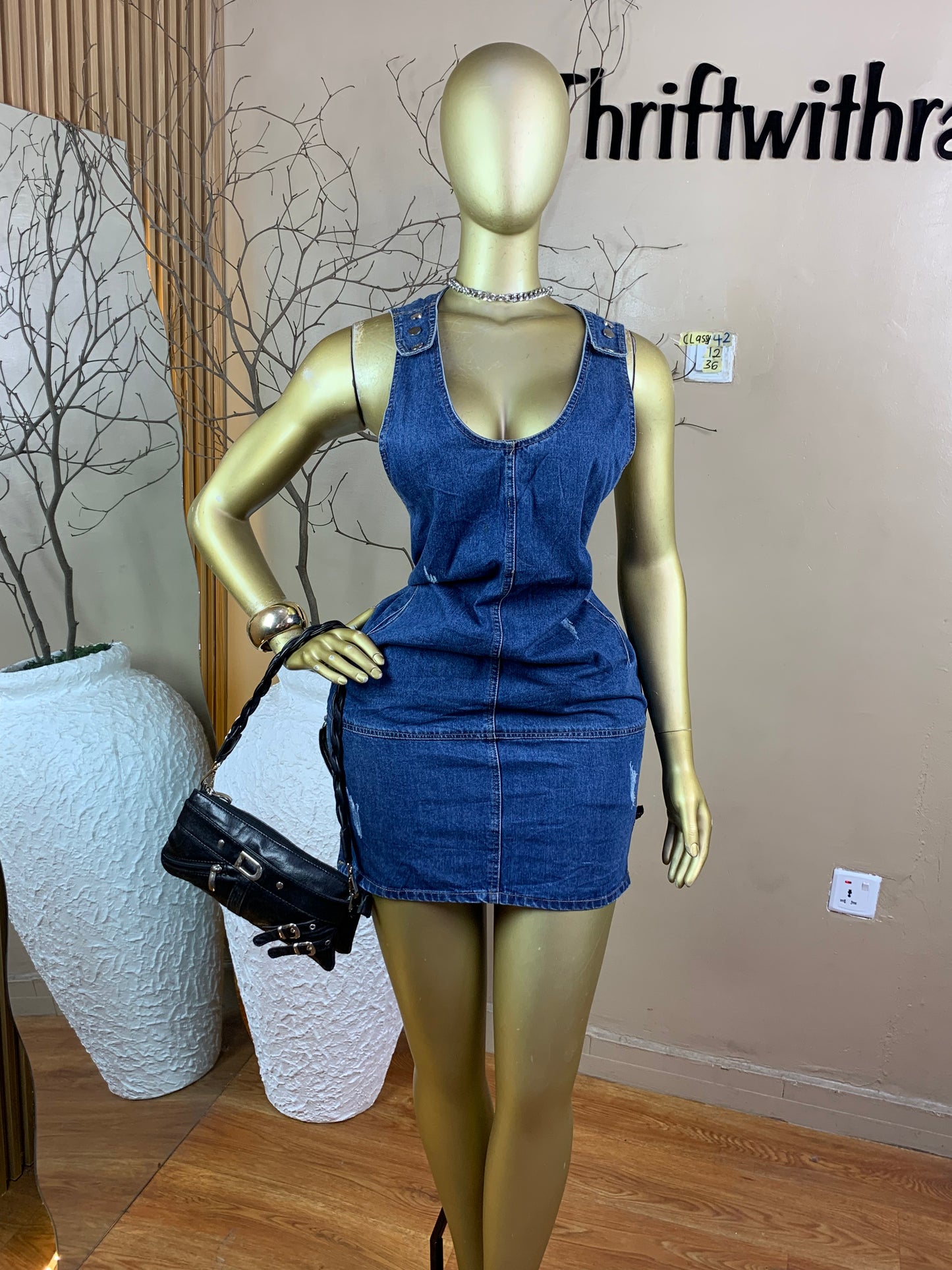 SIZE12 Classy42 Length36
