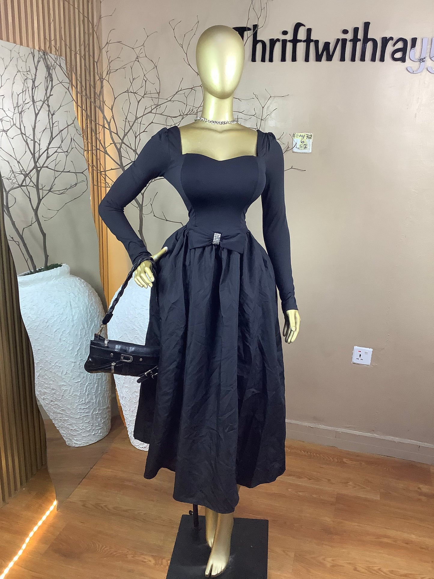 SIZE6 Beau72 Length52(black)