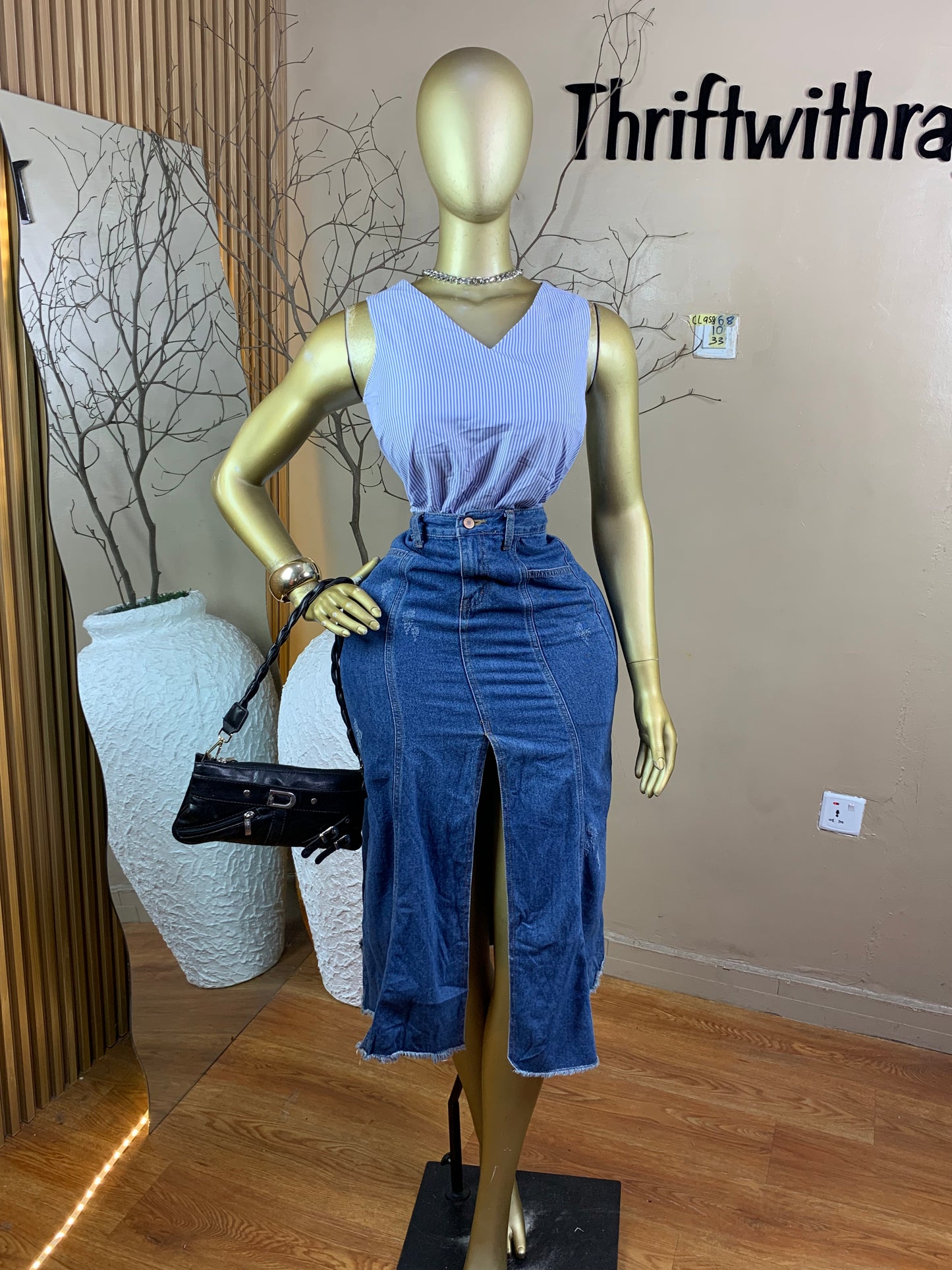 SIZE10 Classy68 Length33(Skirt only)