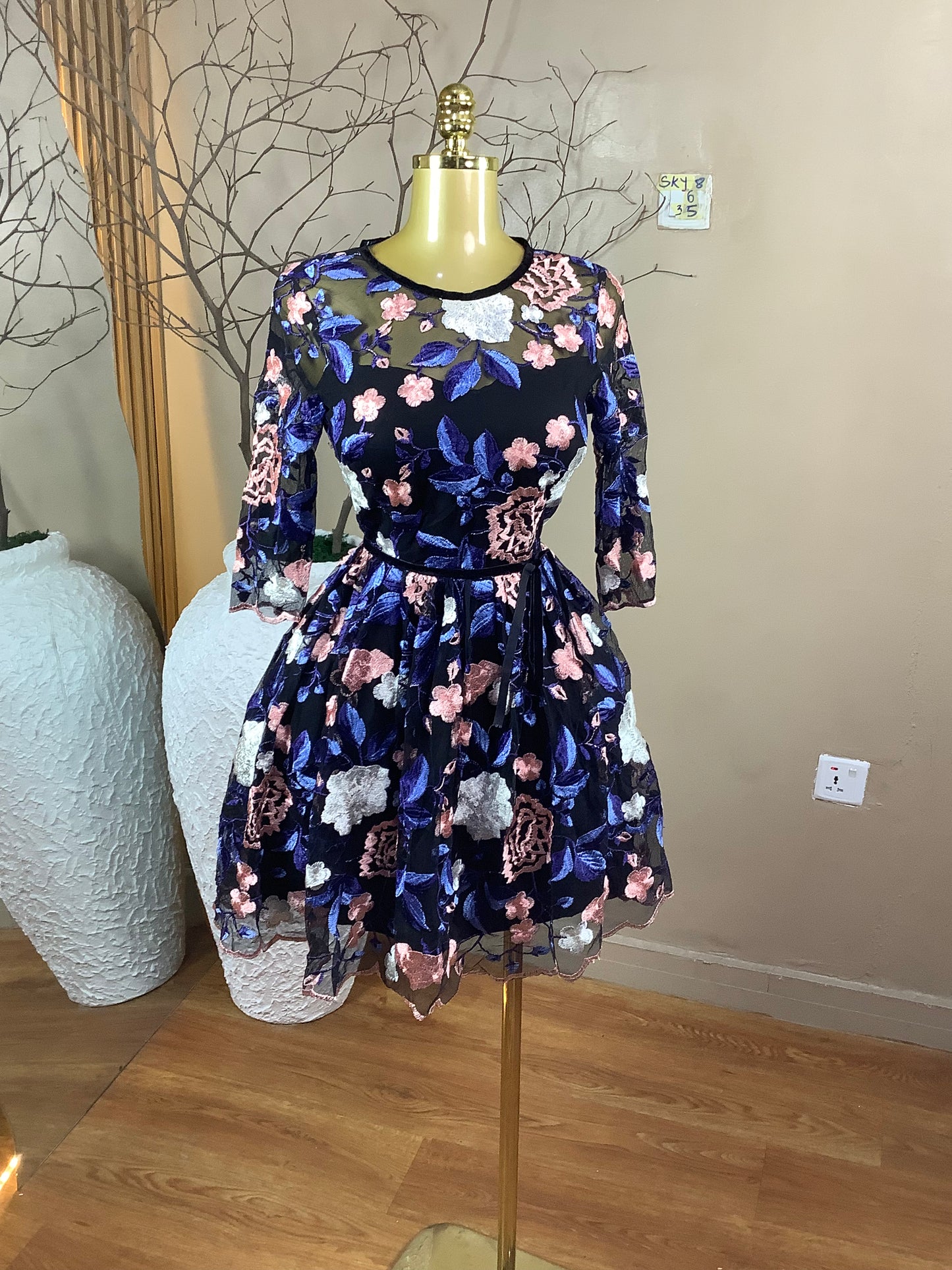 SIZE6 SKY8 Length35(floral)