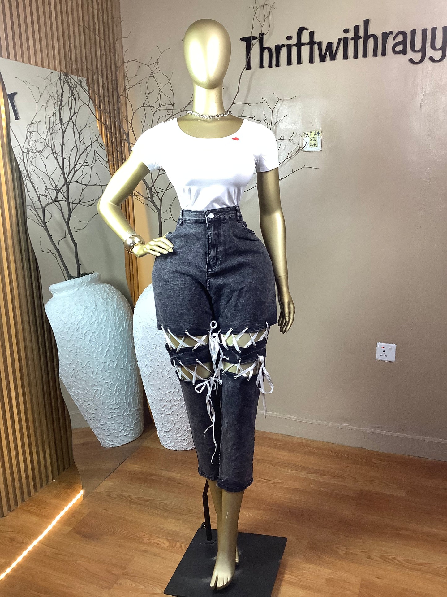 1Baggy24 SIZE22 LENGTH37