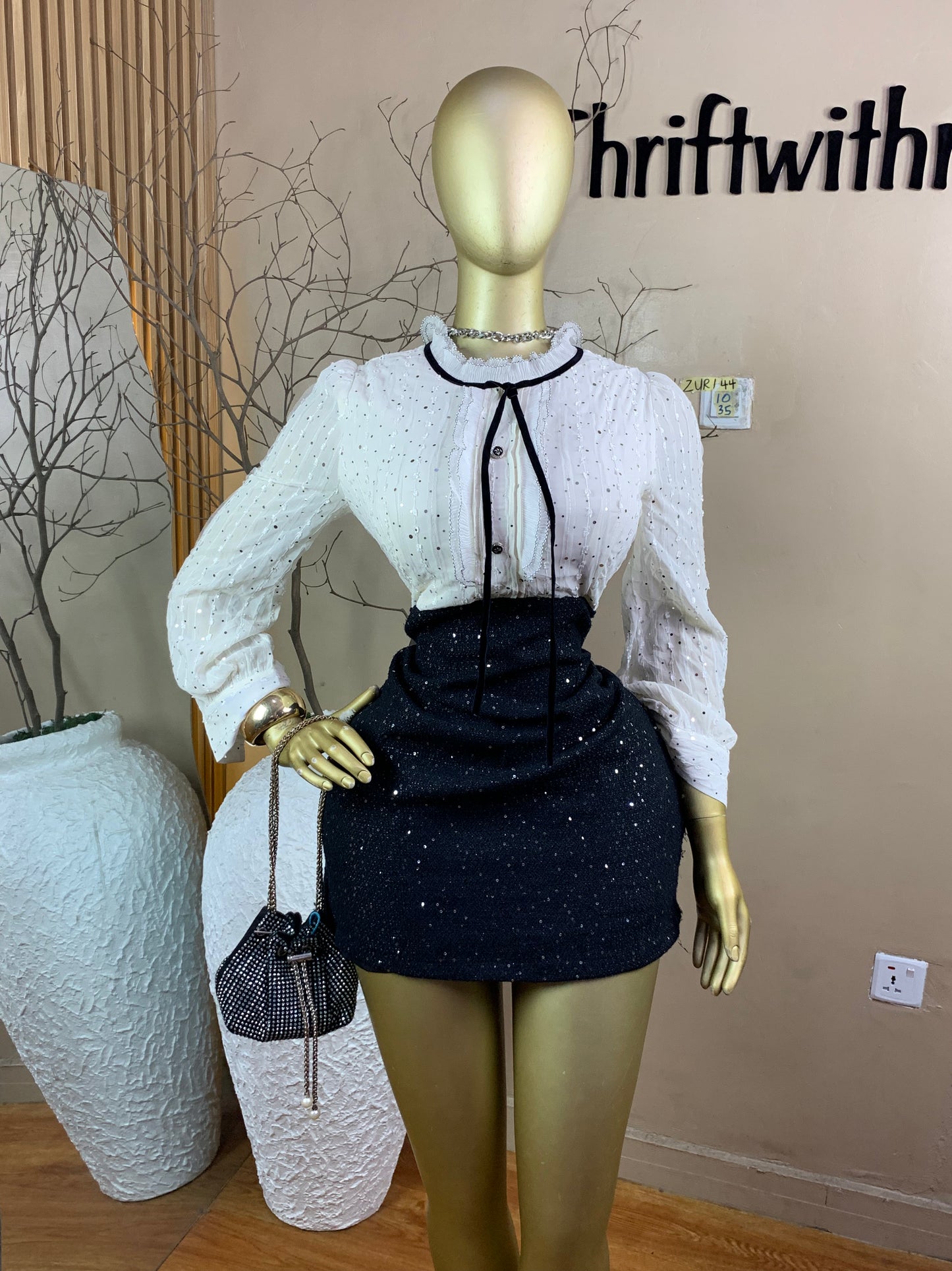 SIZE10  ZURI44 Length35