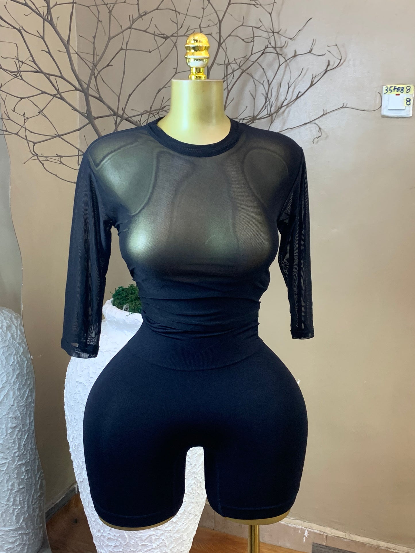 SIZE8 35FEB8