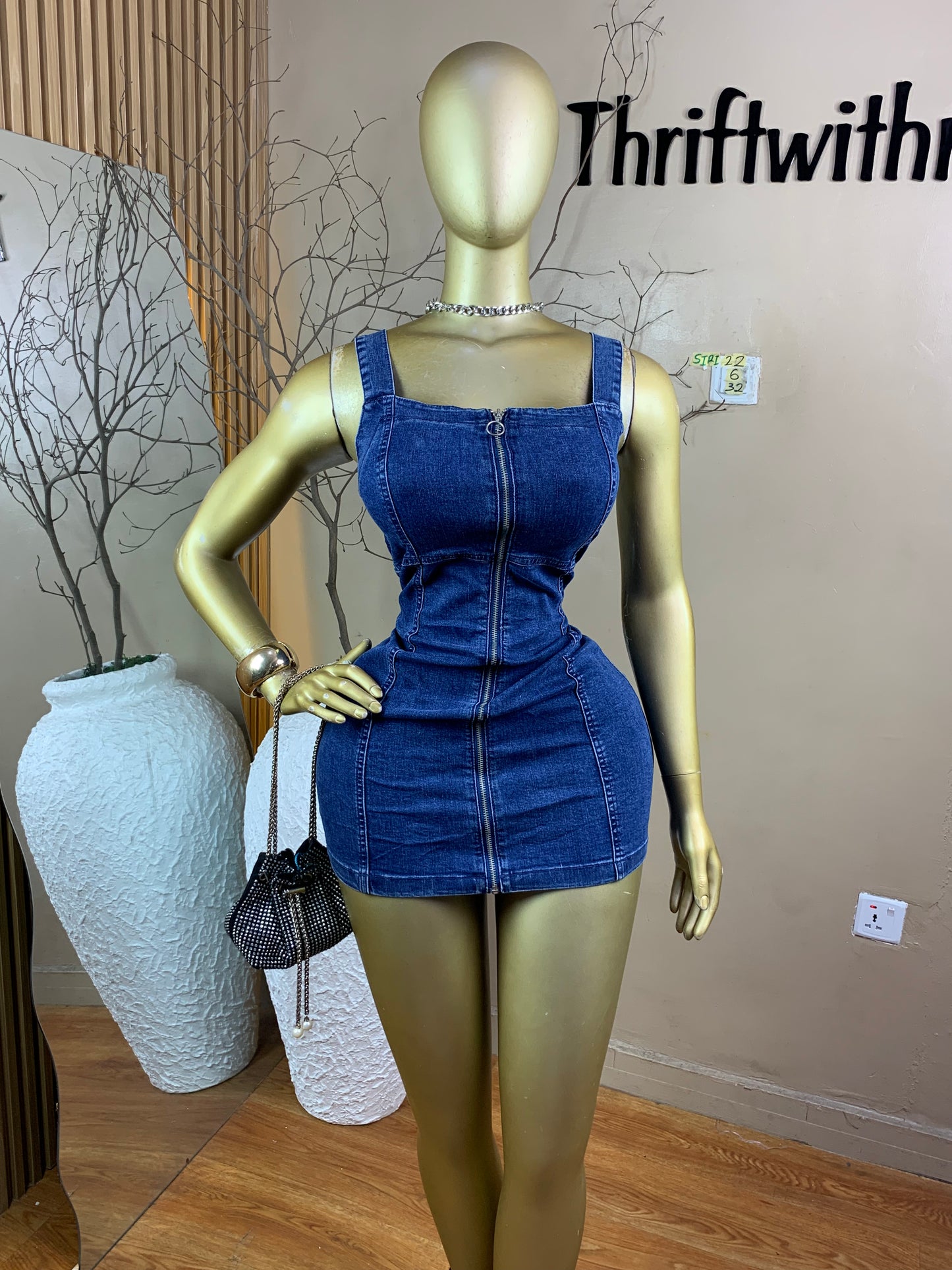 SIZE6 SIRI22 Length32