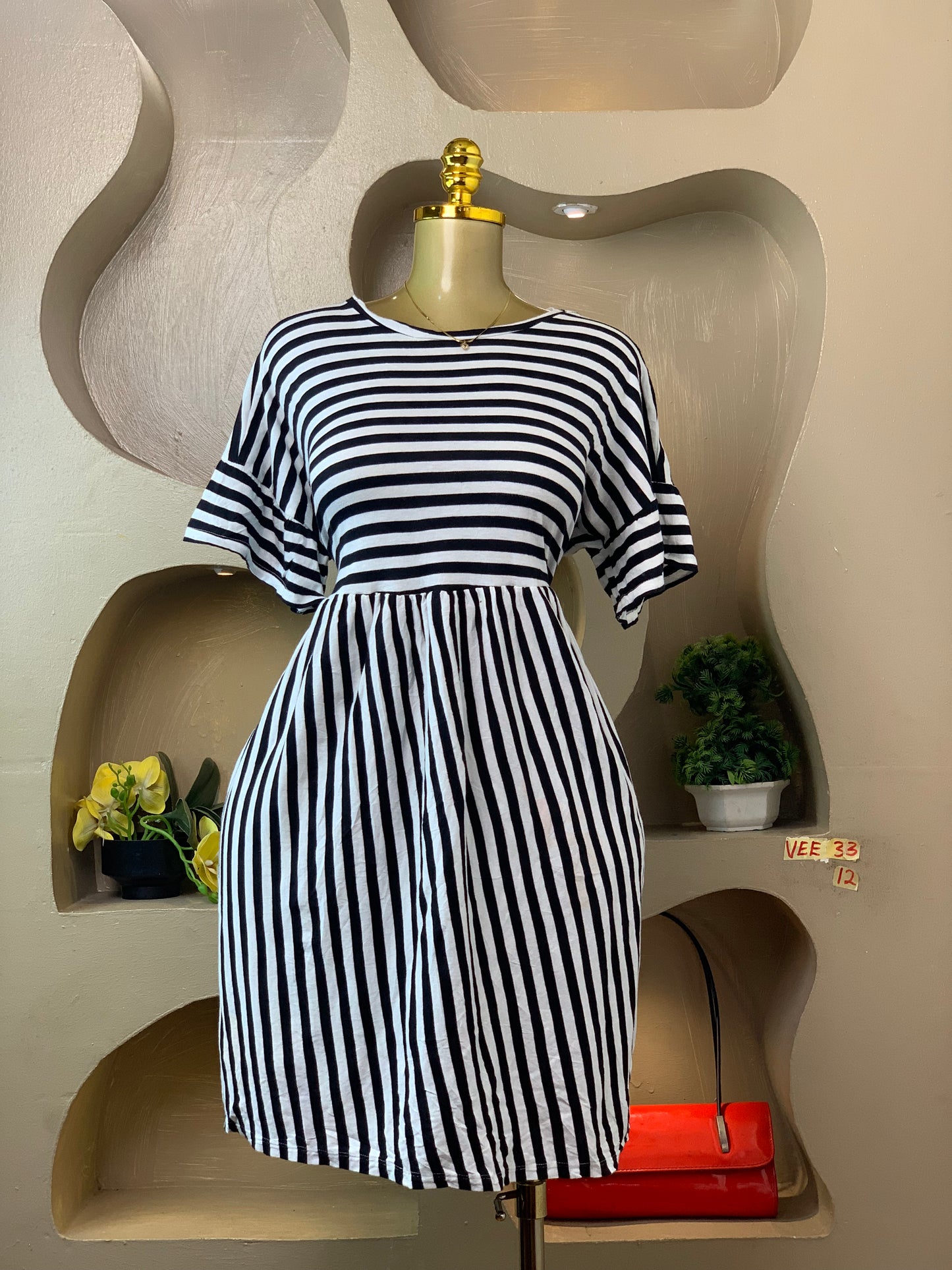 VEE33 SIZE12