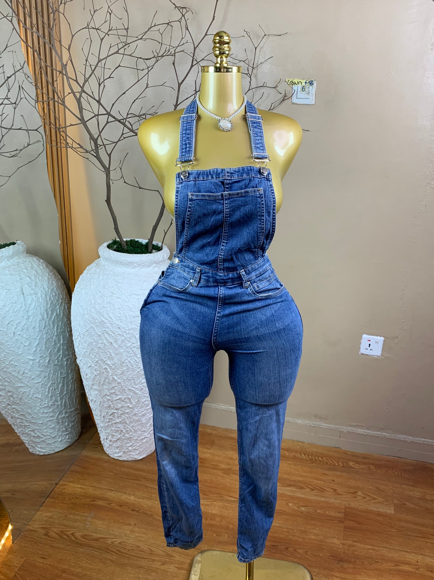 SIZE6 Crown68