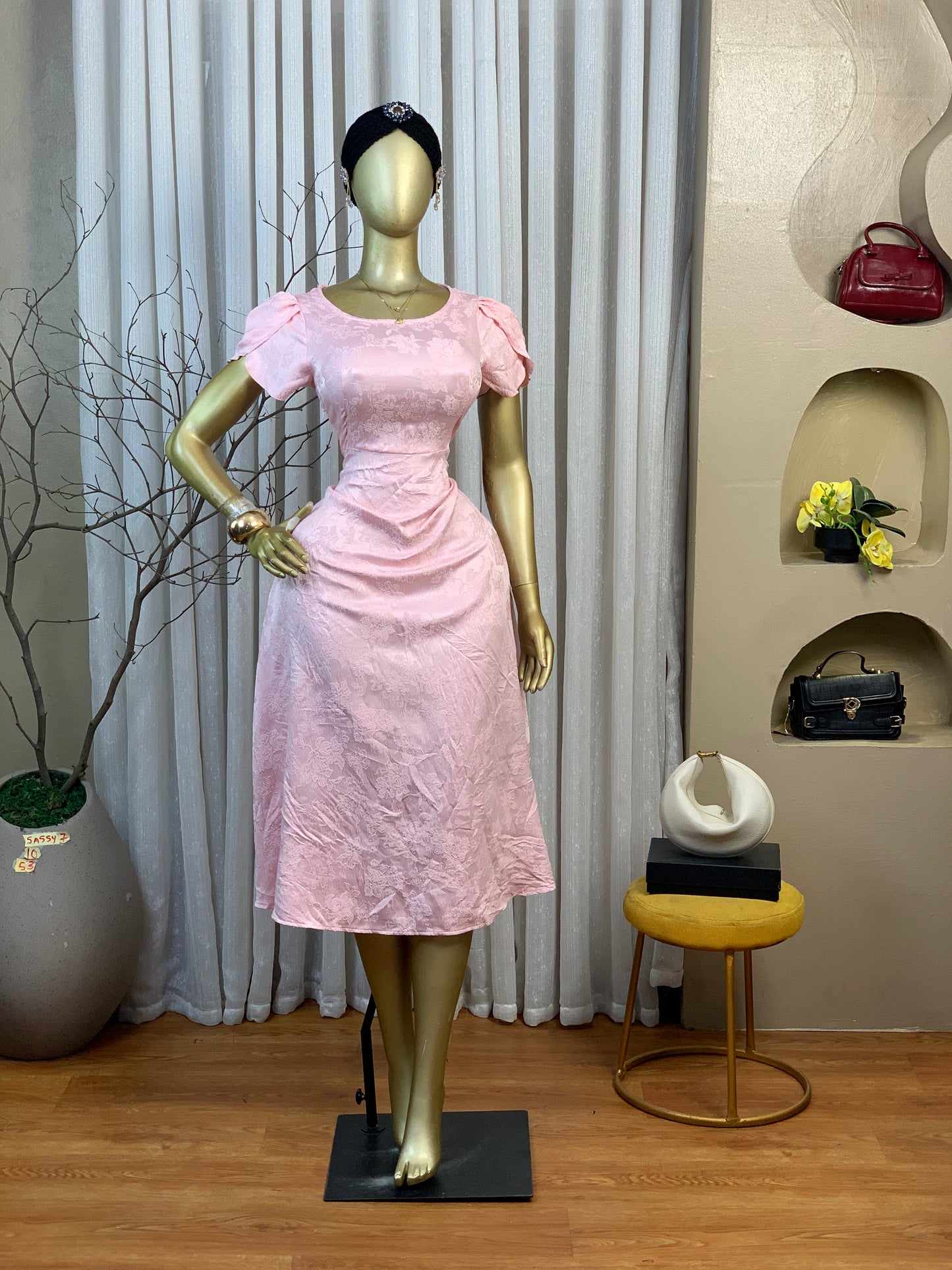 SASSY7 SIZE10 Light pink DRESS Length53