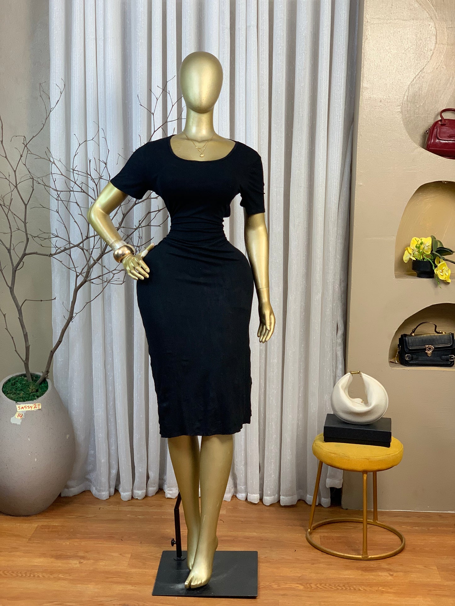 SASSY21 SIZE14 Black DRESS