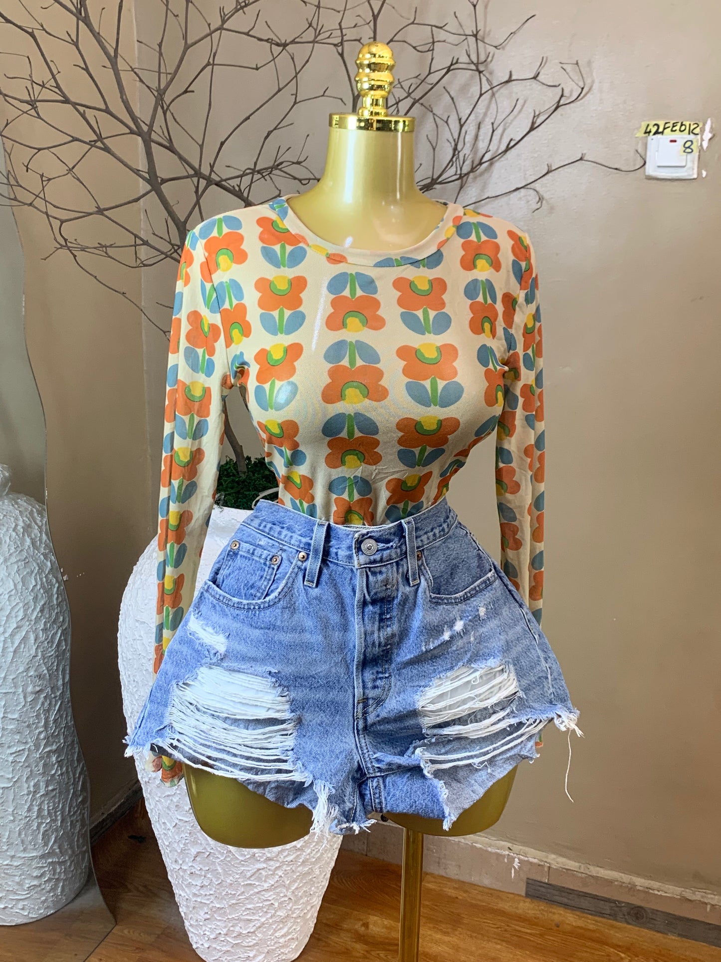 SIZE8 42FEB12(Top only)
